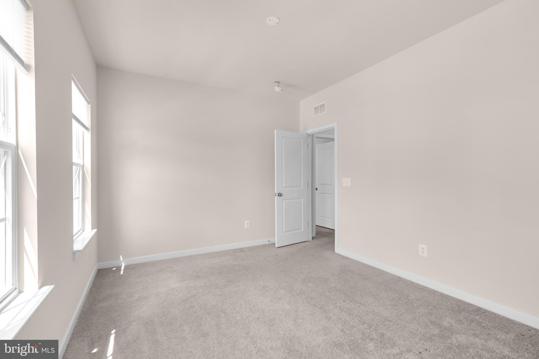 2053 Whithorn Hill