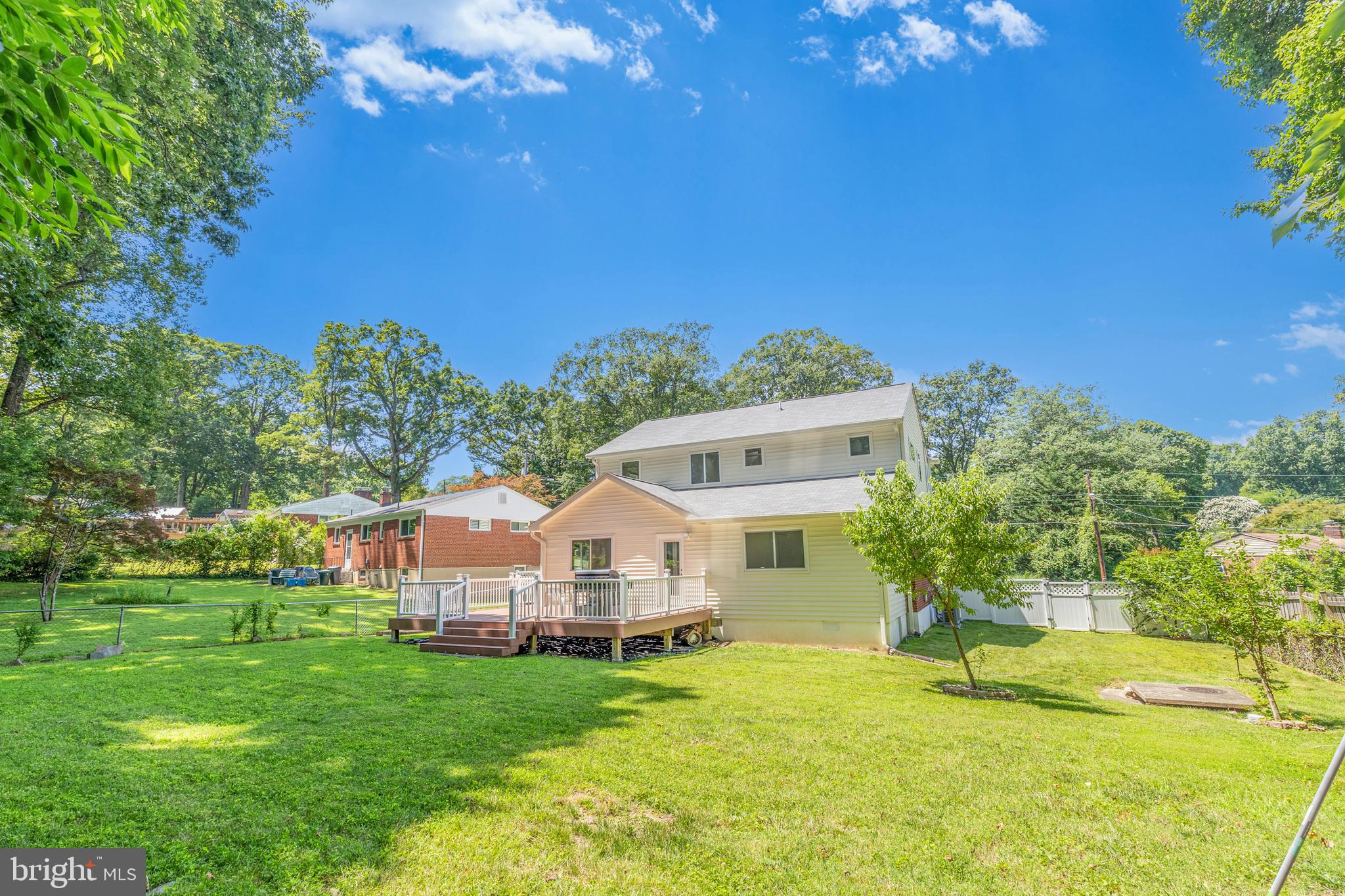 3805 CAROLYN AVENUE