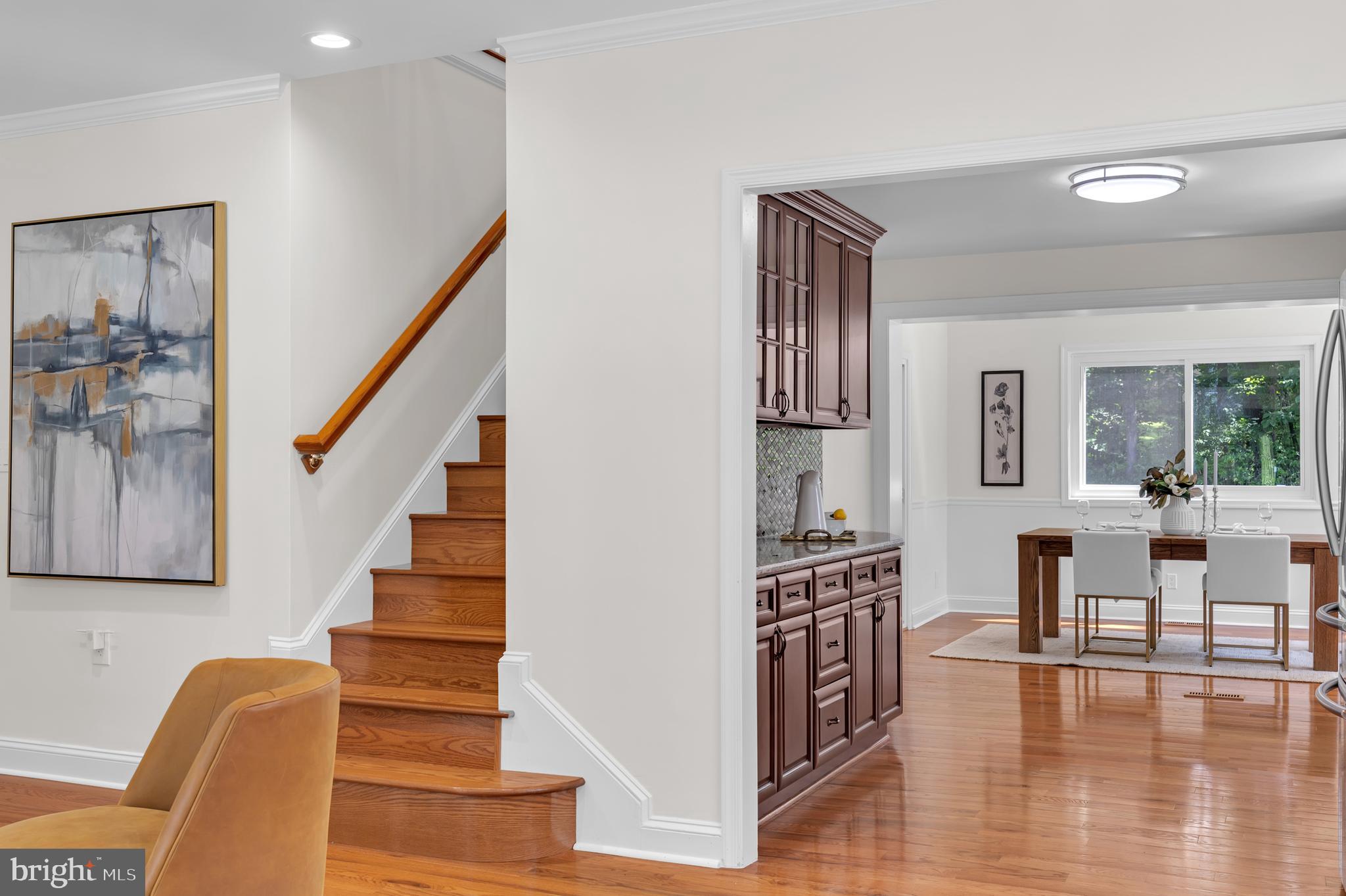 3805 CAROLYN AVENUE