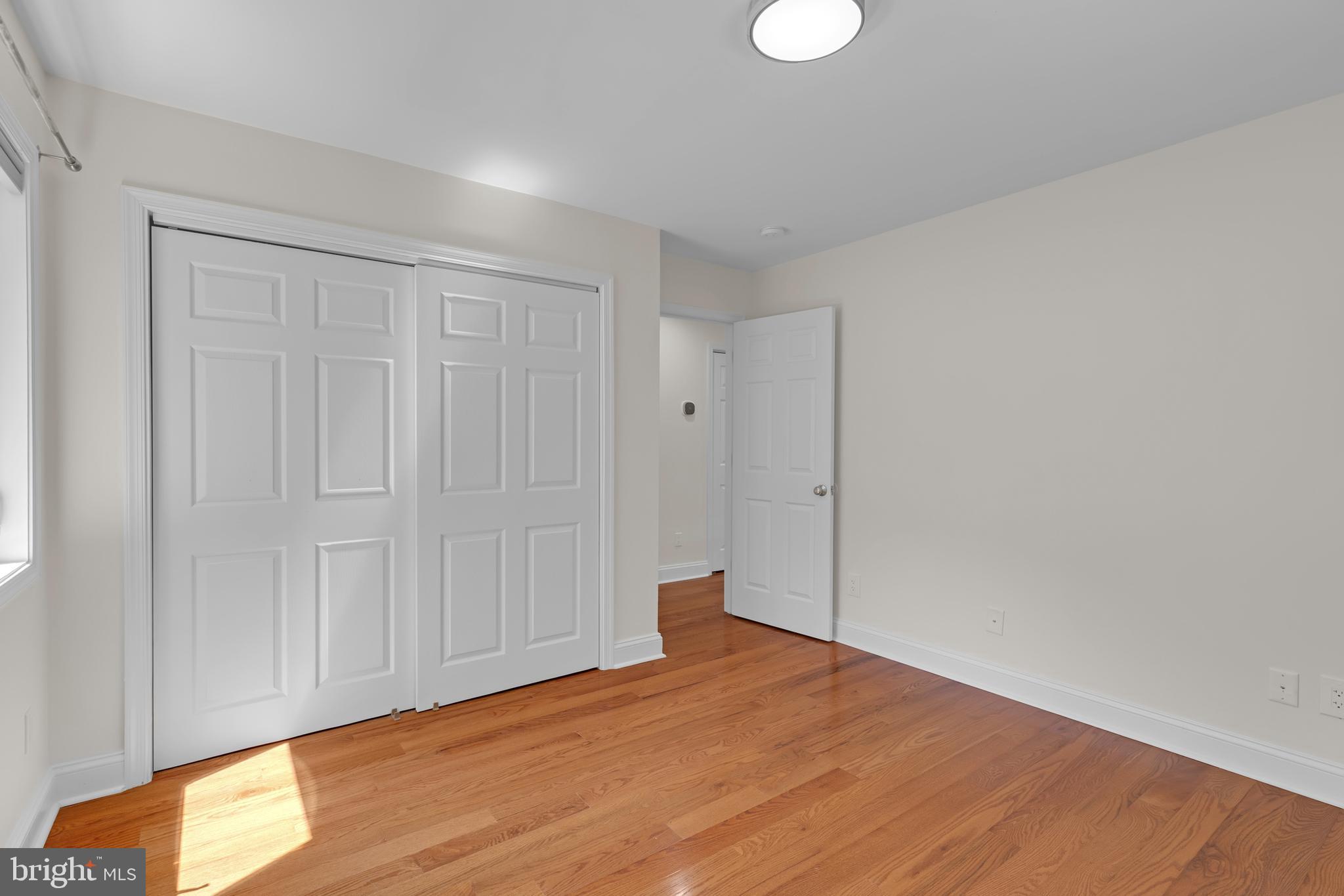 3805 CAROLYN AVENUE