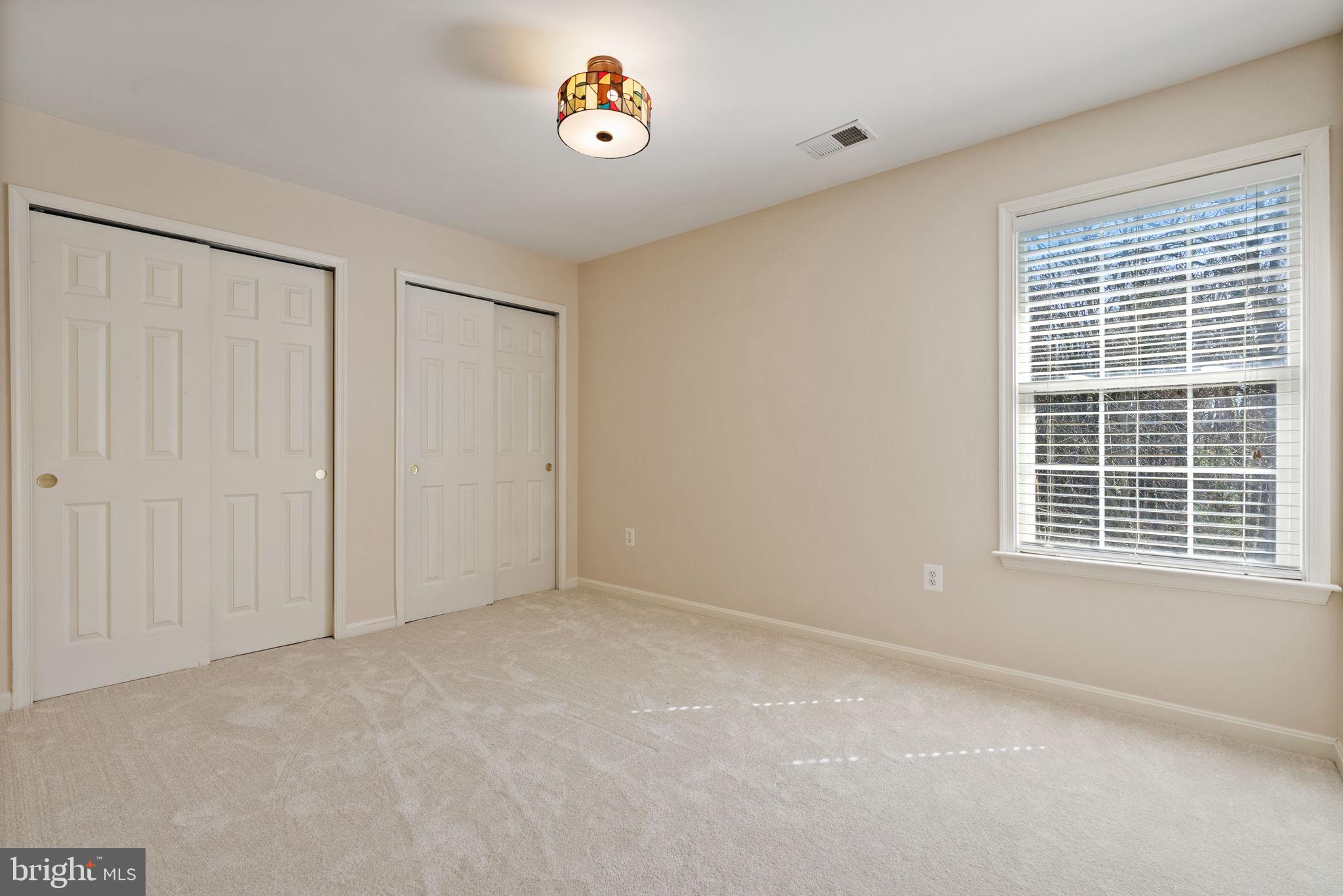 257 Hidden Creek Ln