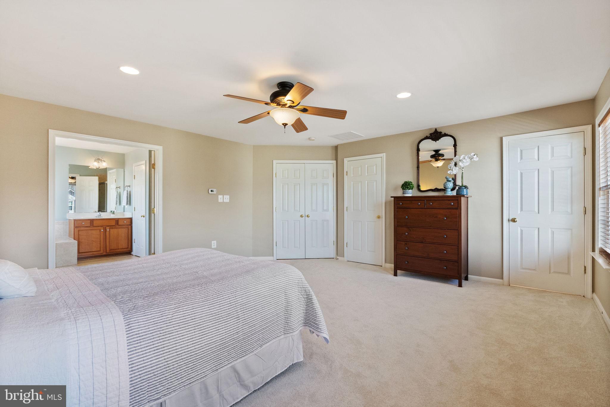 257 Hidden Creek Ln