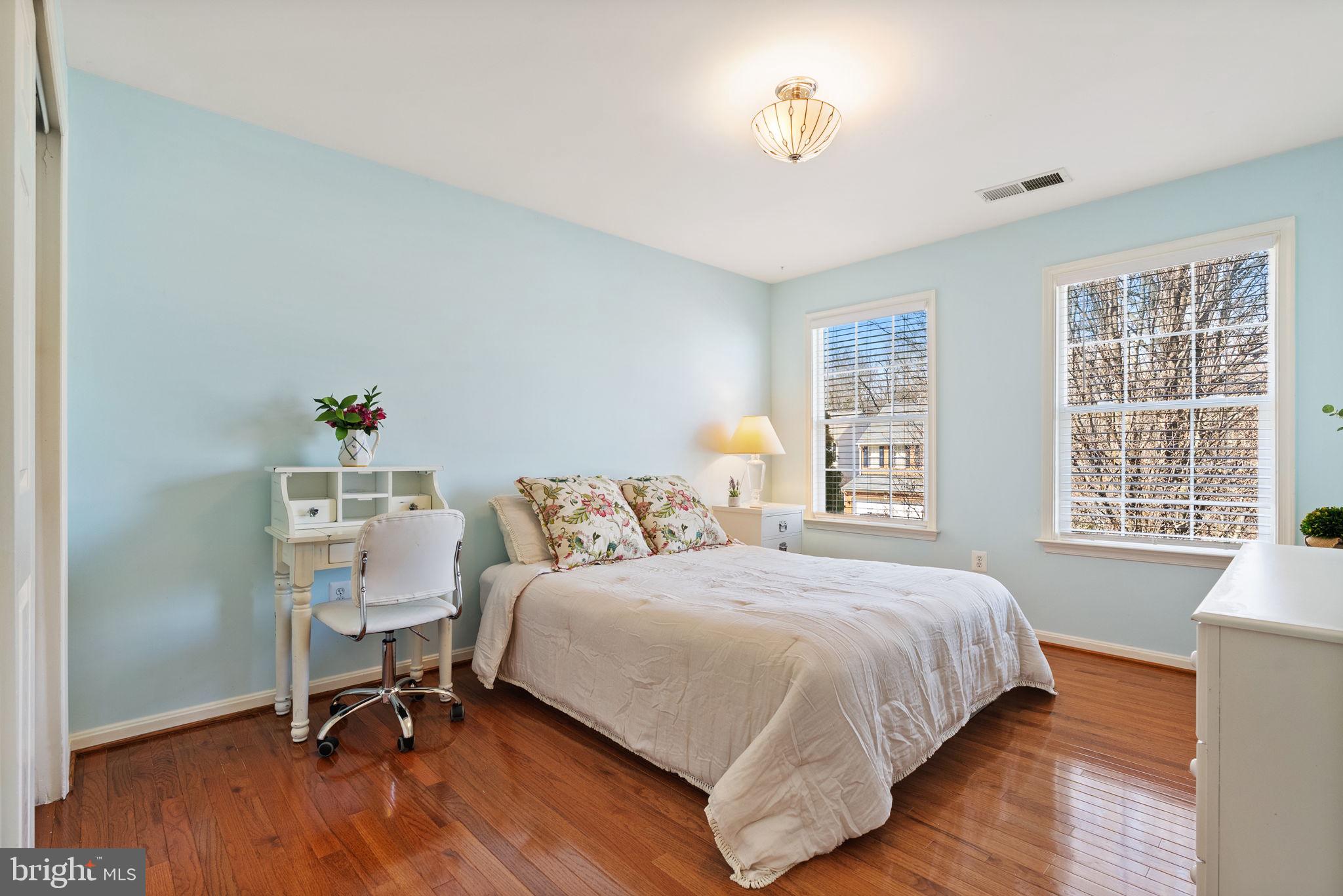 257 Hidden Creek Ln