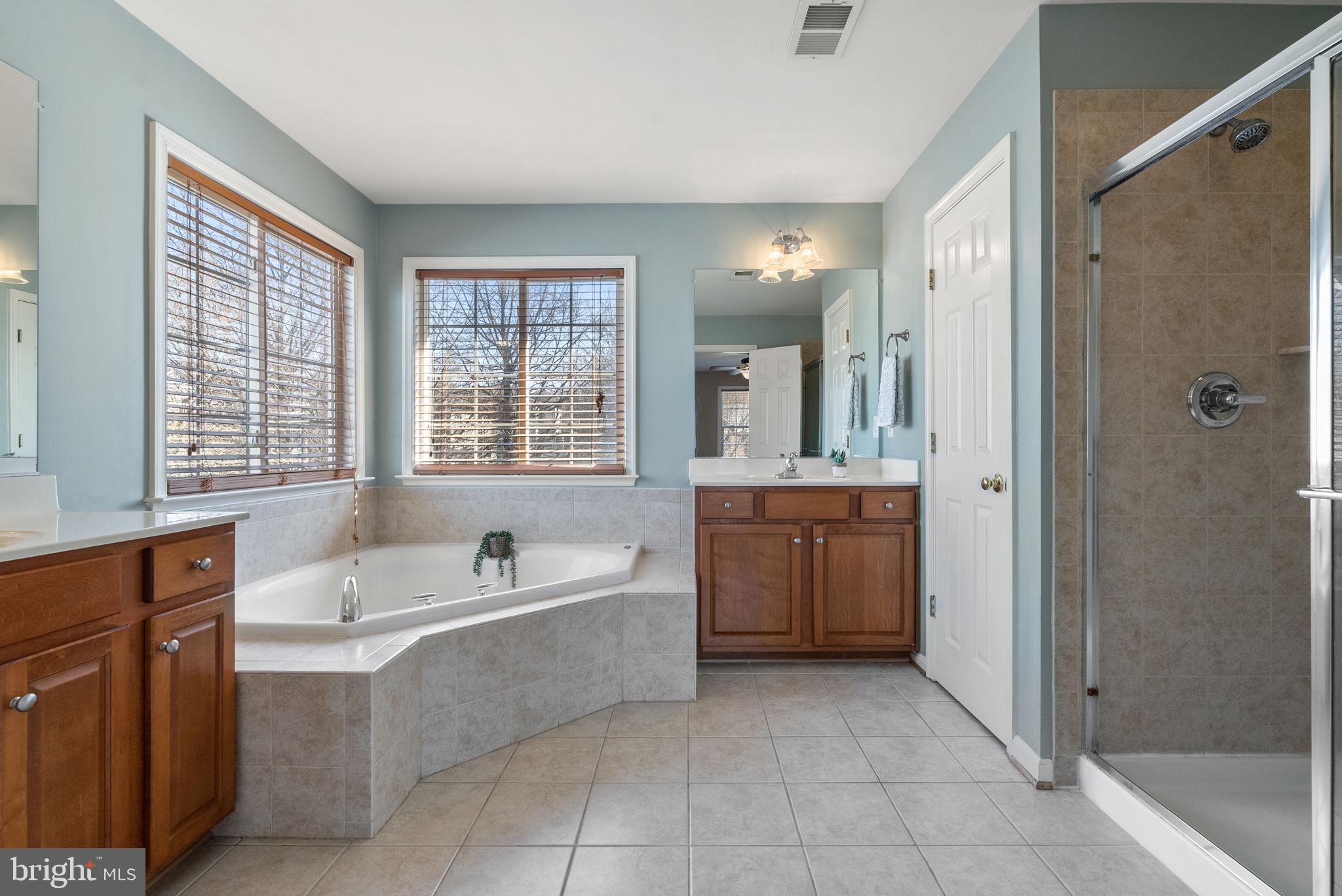 257 Hidden Creek Ln