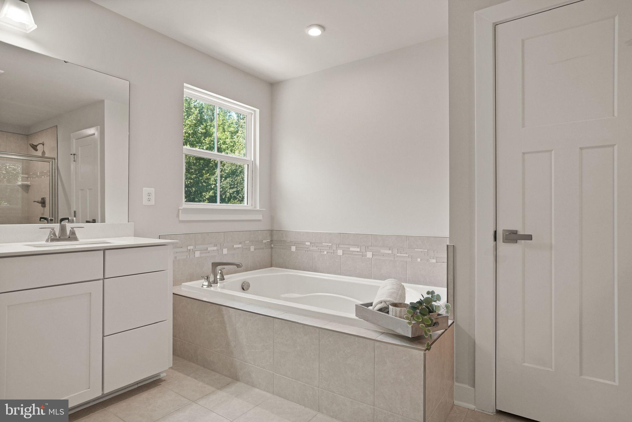 6529 BOB WHITE DRIVE