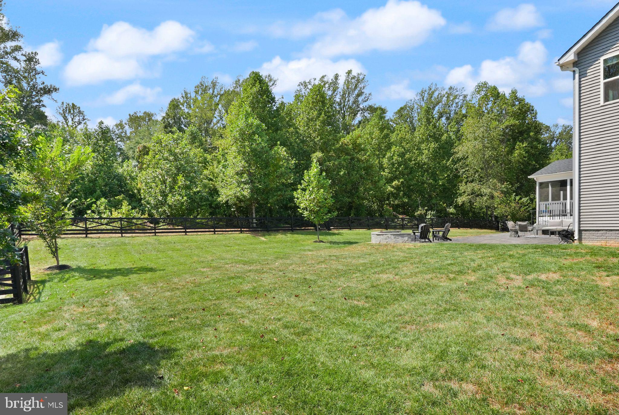 6529 BOB WHITE DRIVE