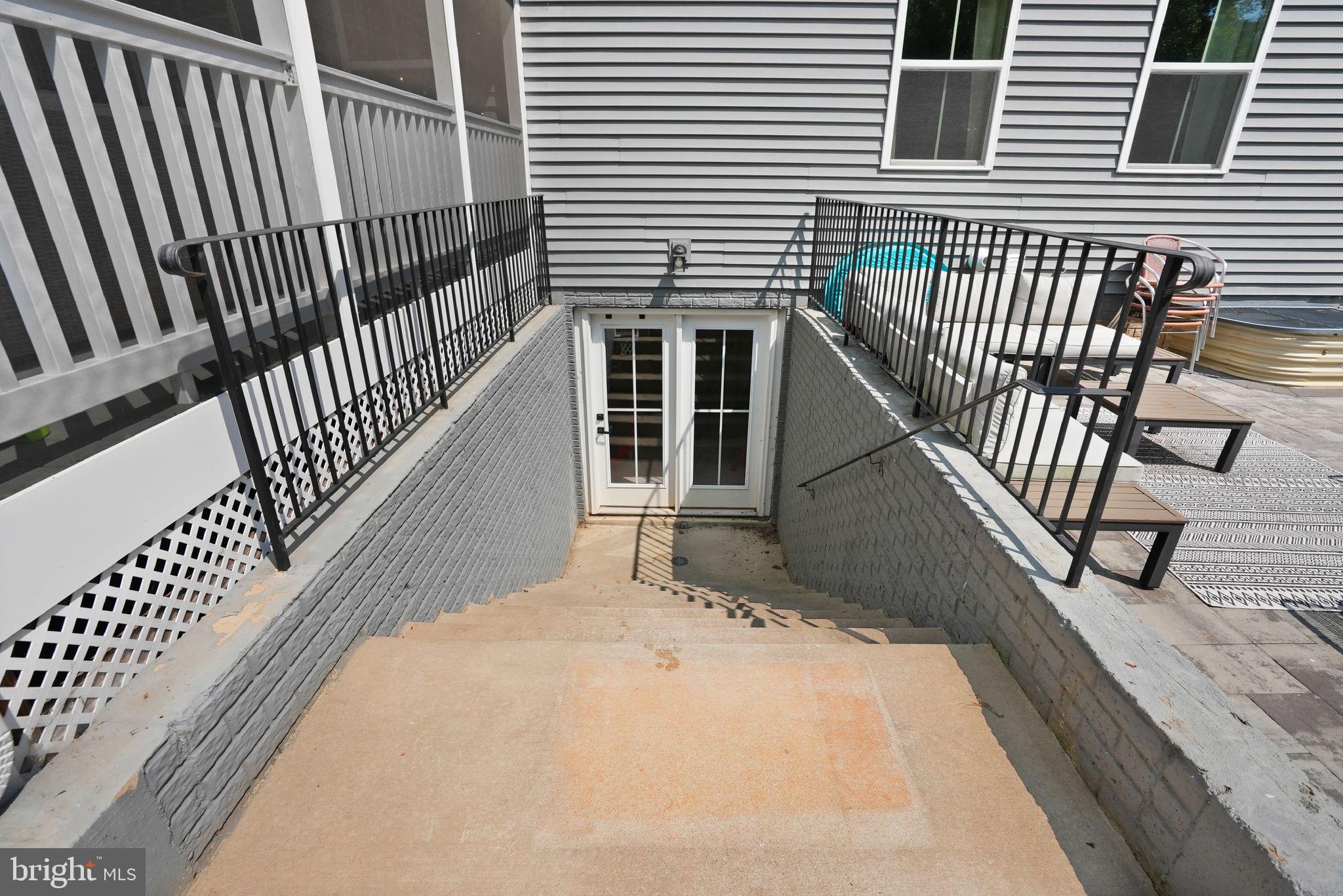 6529 BOB WHITE DRIVE