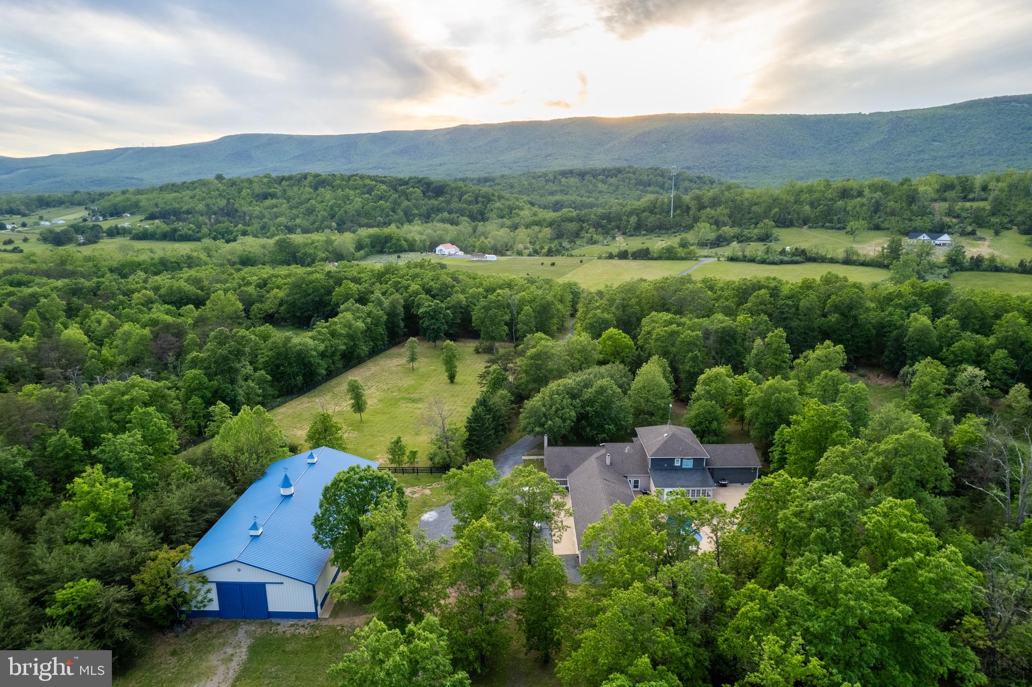 3545 BACK MOUNTAIN RD