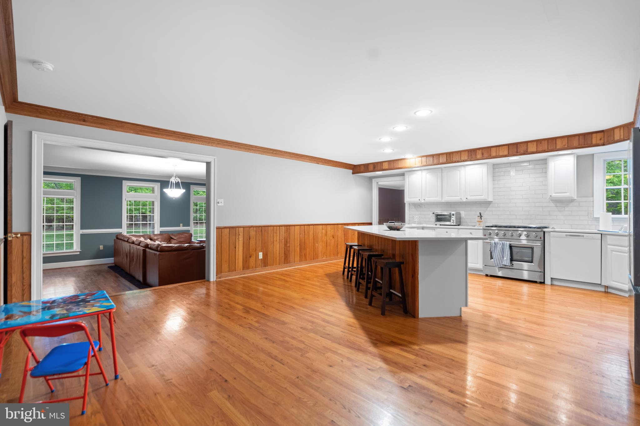 3545 BACK MOUNTAIN RD