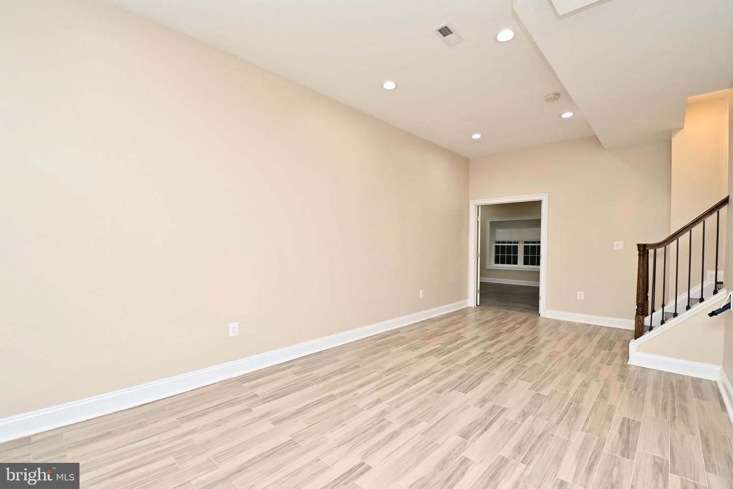 6556 Edsall Rd