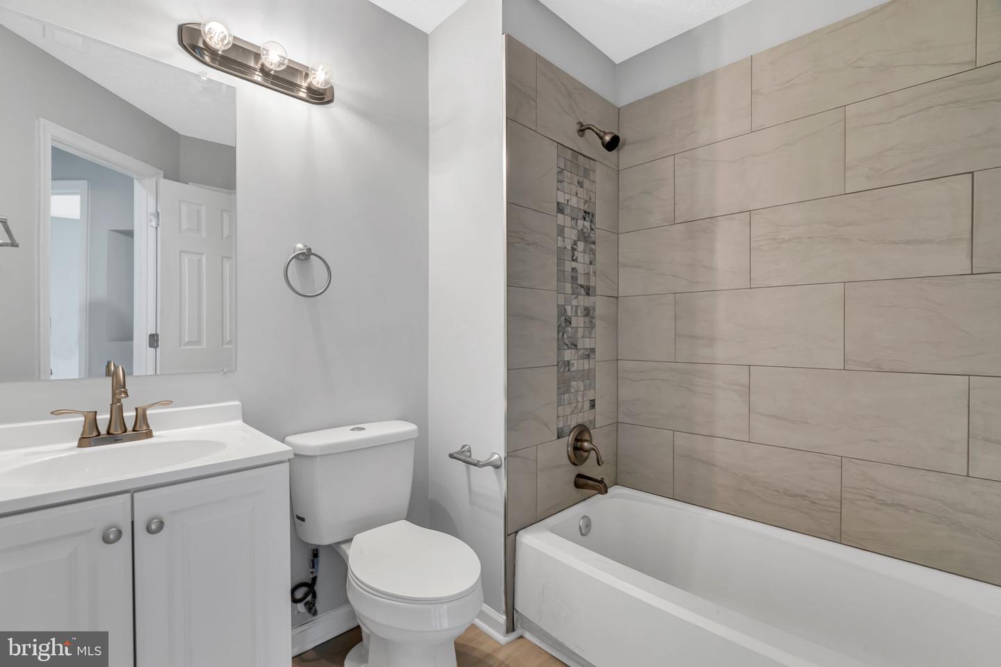 4023 Kimberley Glen Ct