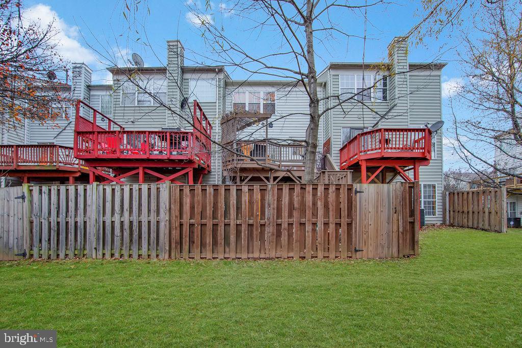1113 Cypress Tree Pl