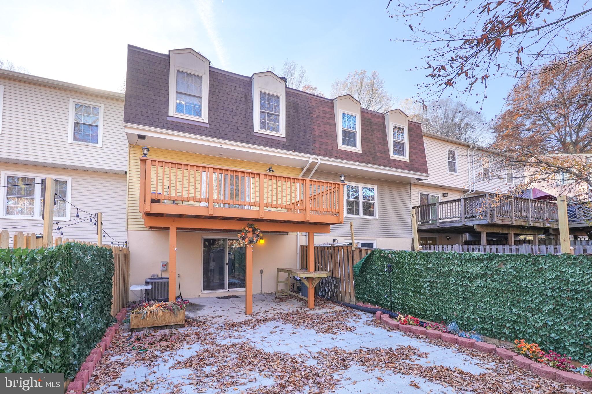 6446 SHANNON STATION CT