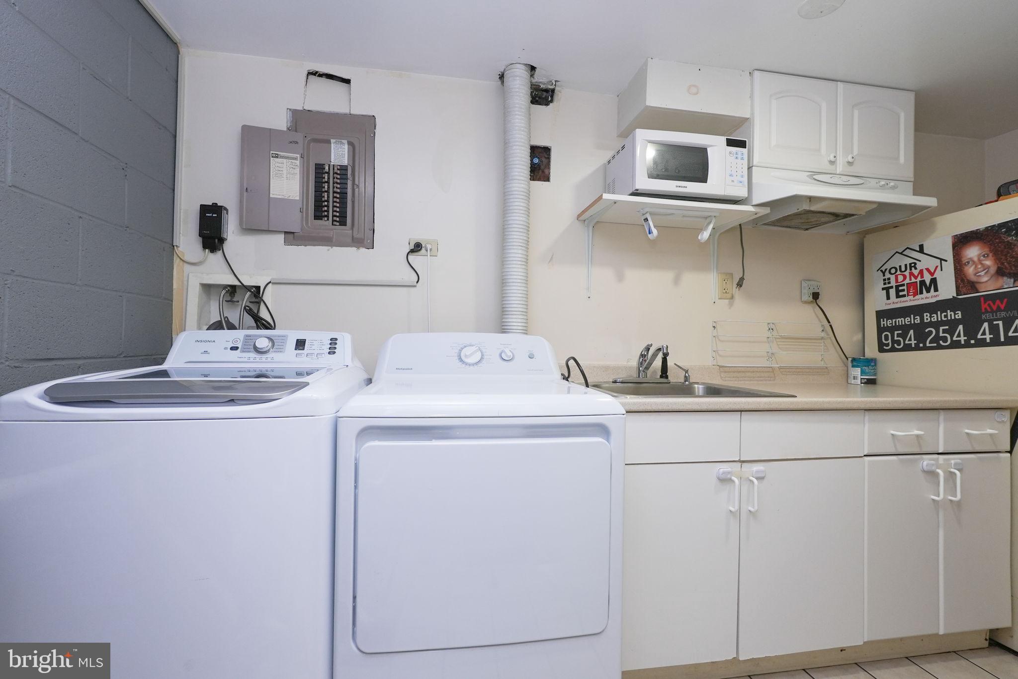 6446 SHANNON STATION CT