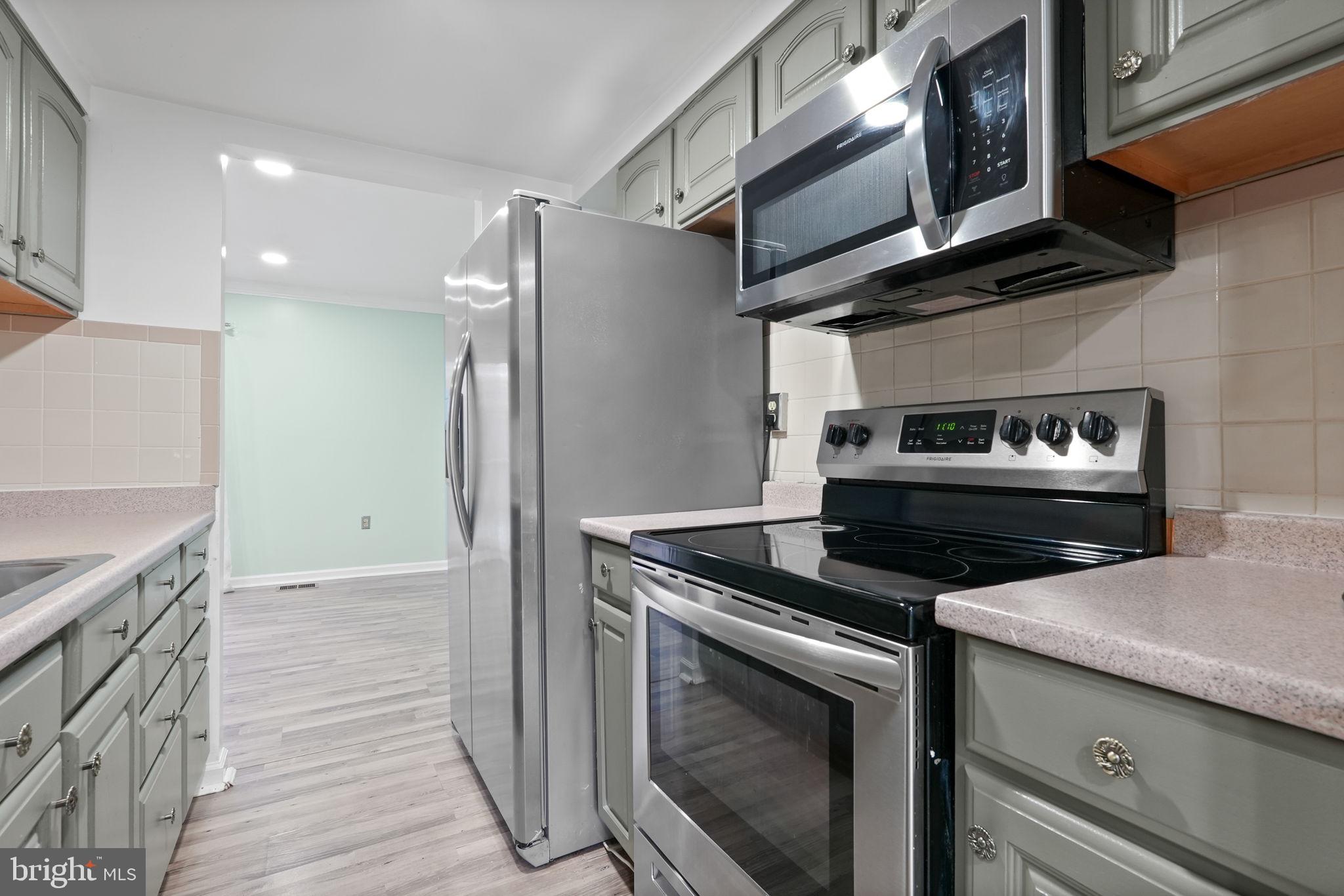 6446 SHANNON STATION CT