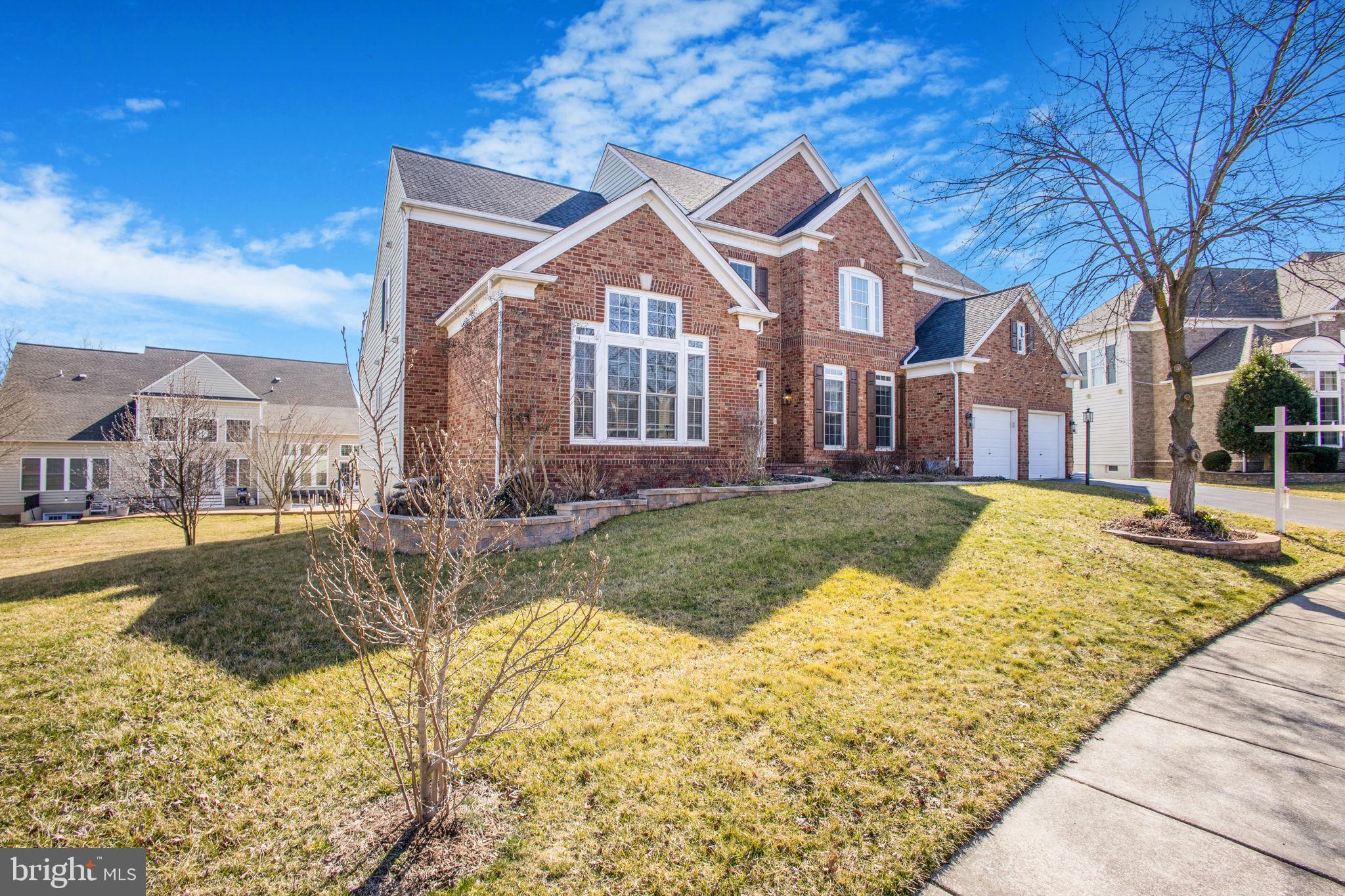 8917 Rhododendron Cir