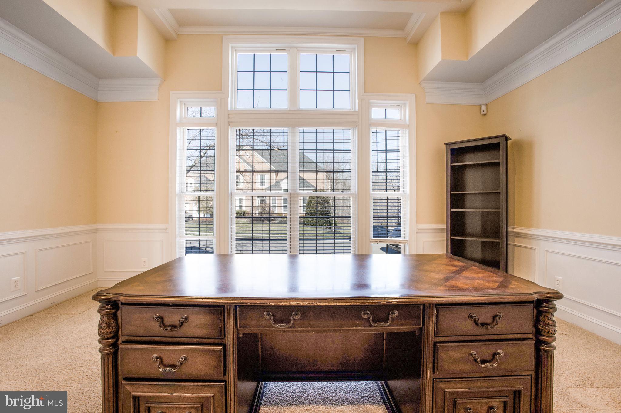 8917 Rhododendron Cir