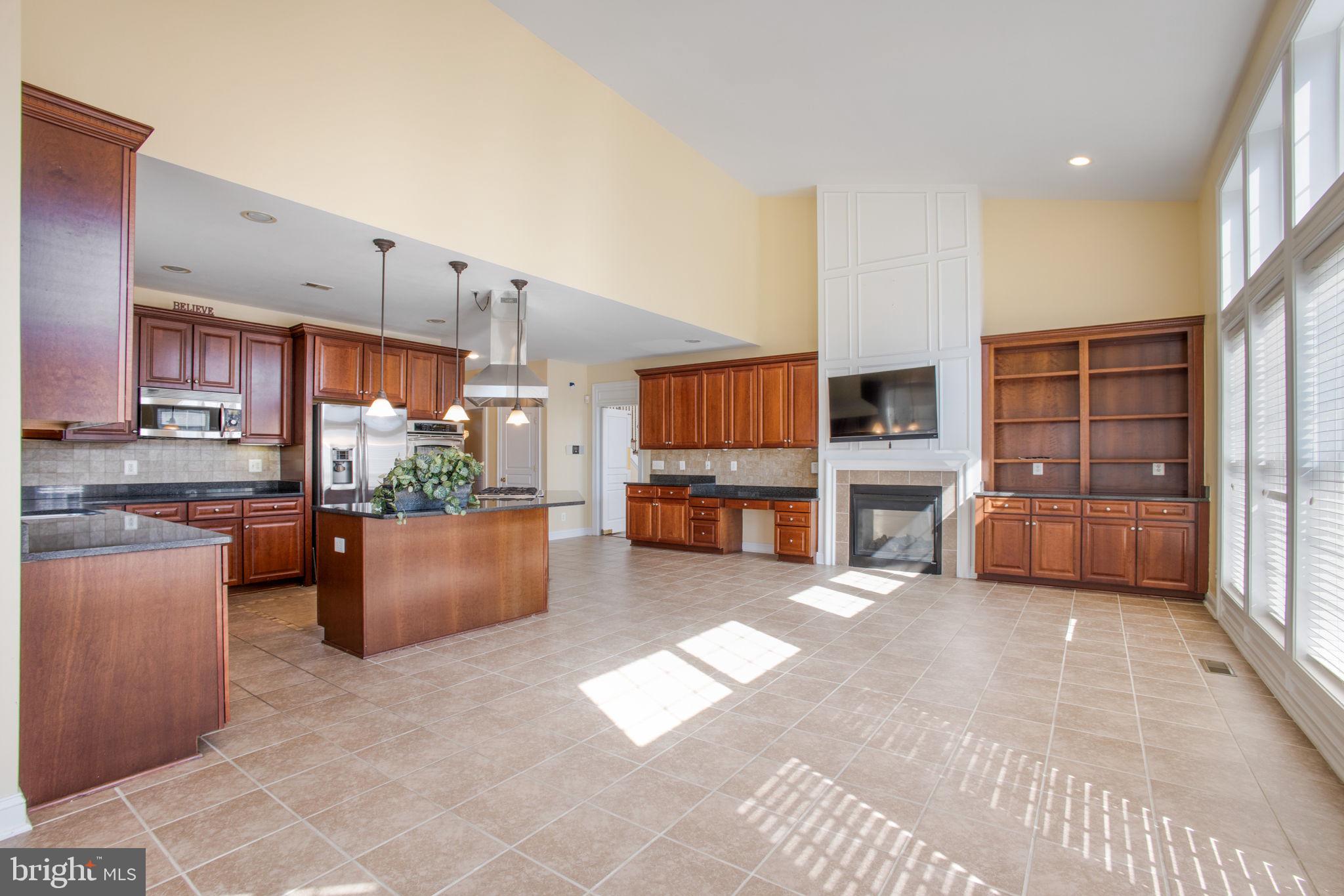 8917 Rhododendron Cir