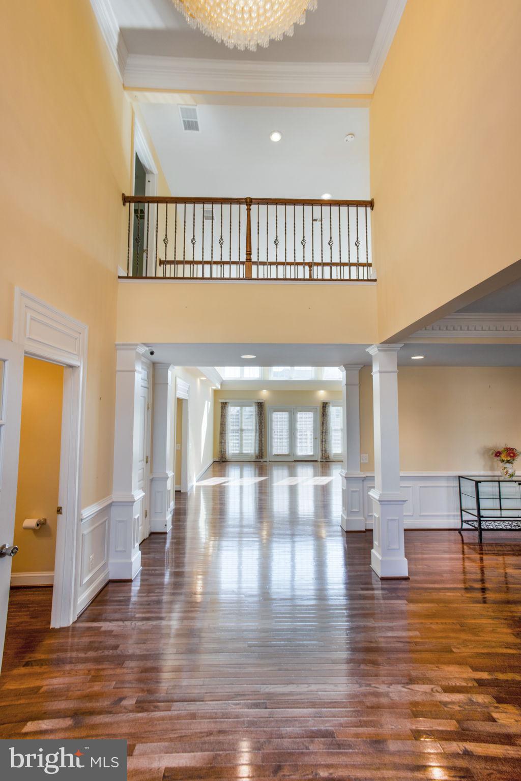 8917 Rhododendron Cir