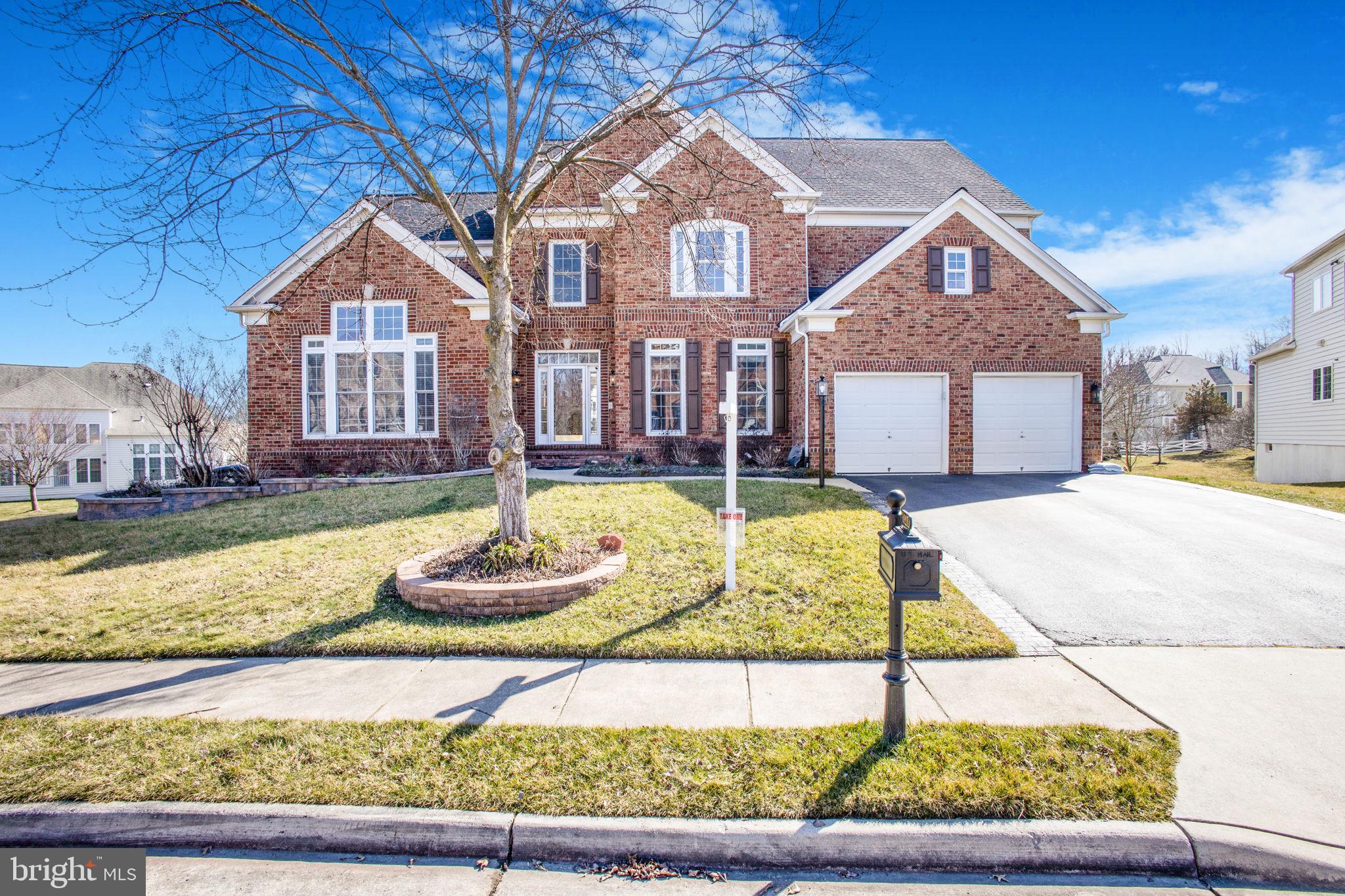 8917 Rhododendron Cir