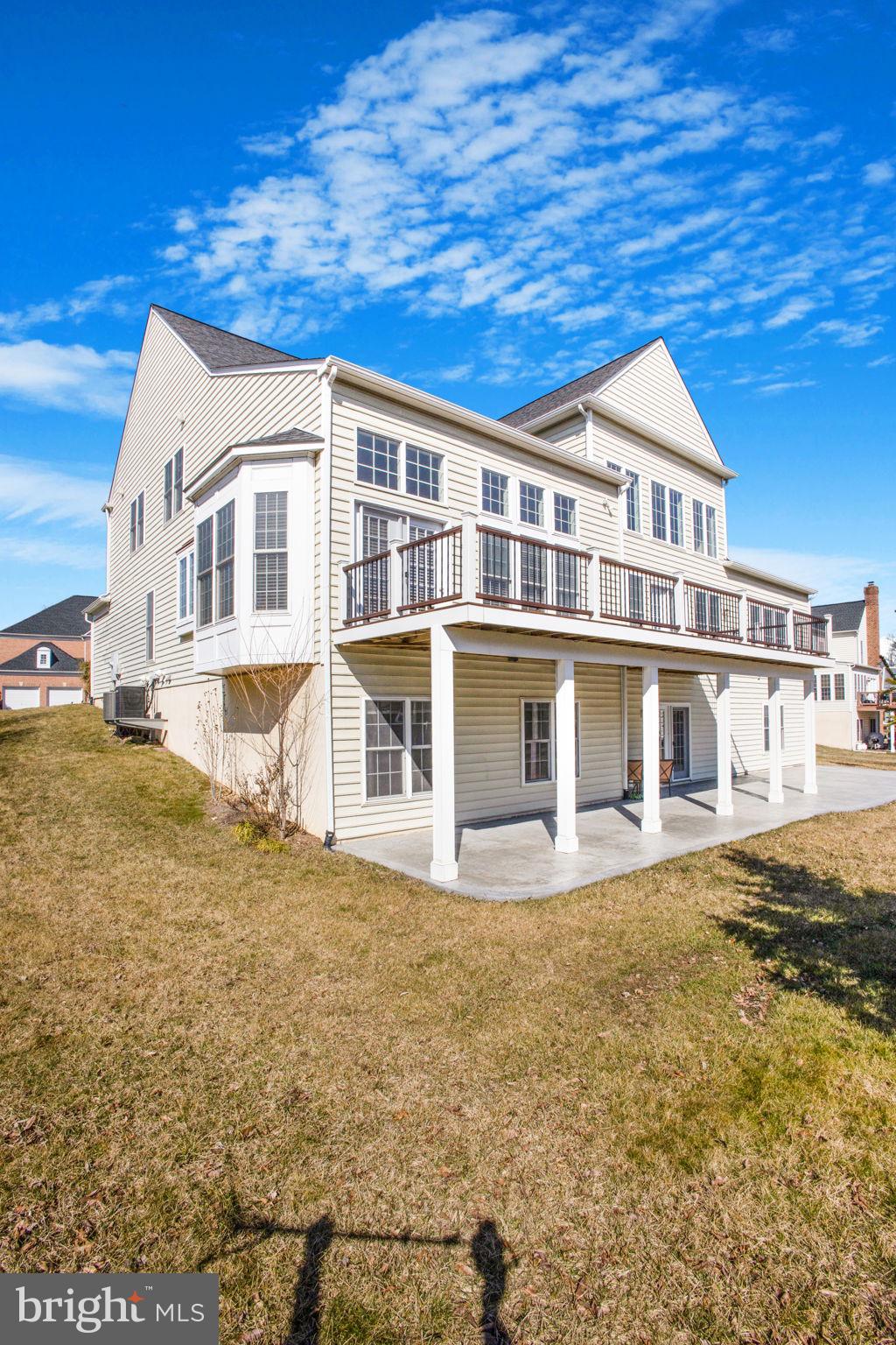 8917 Rhododendron Cir