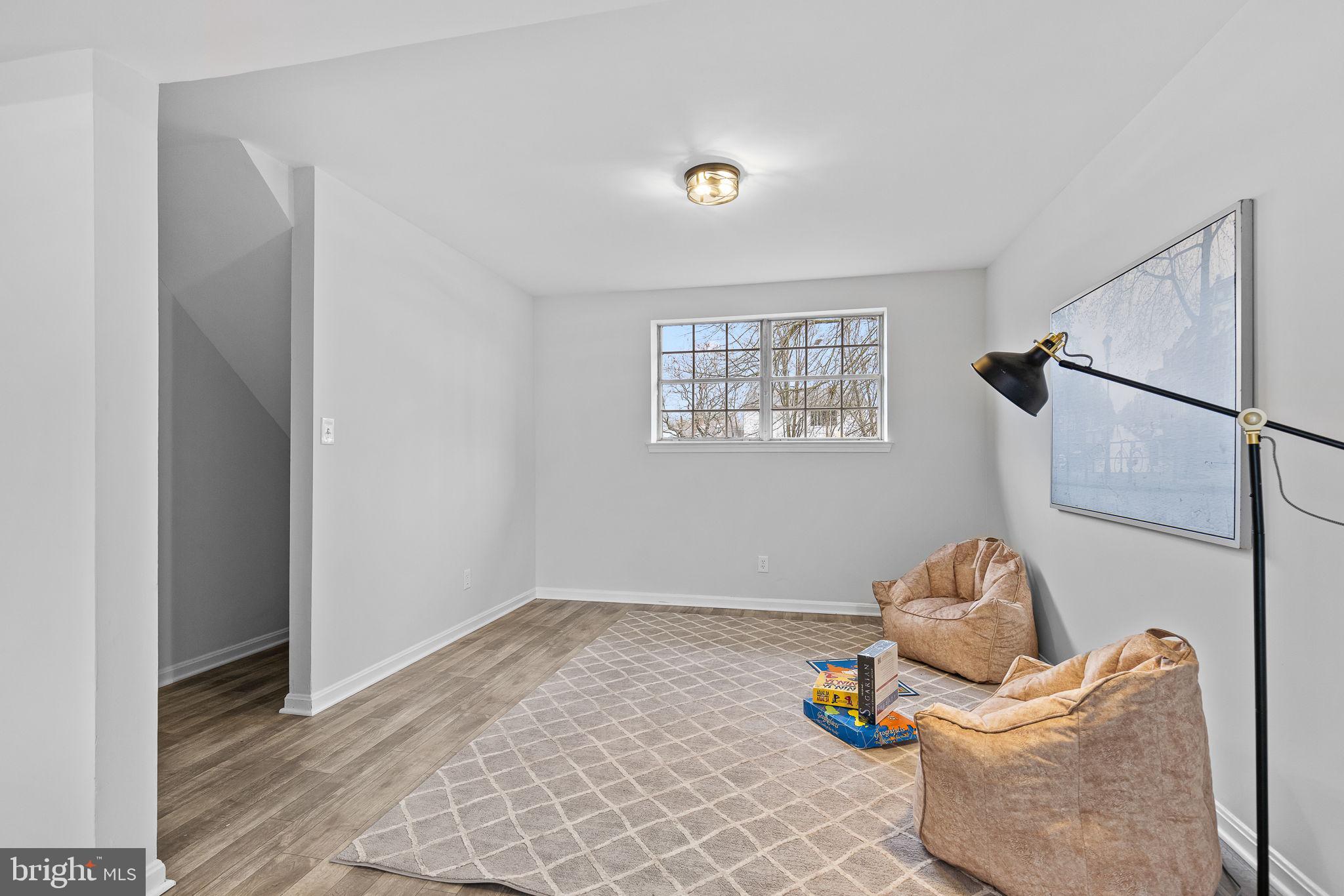 7208 Sumpter Ln