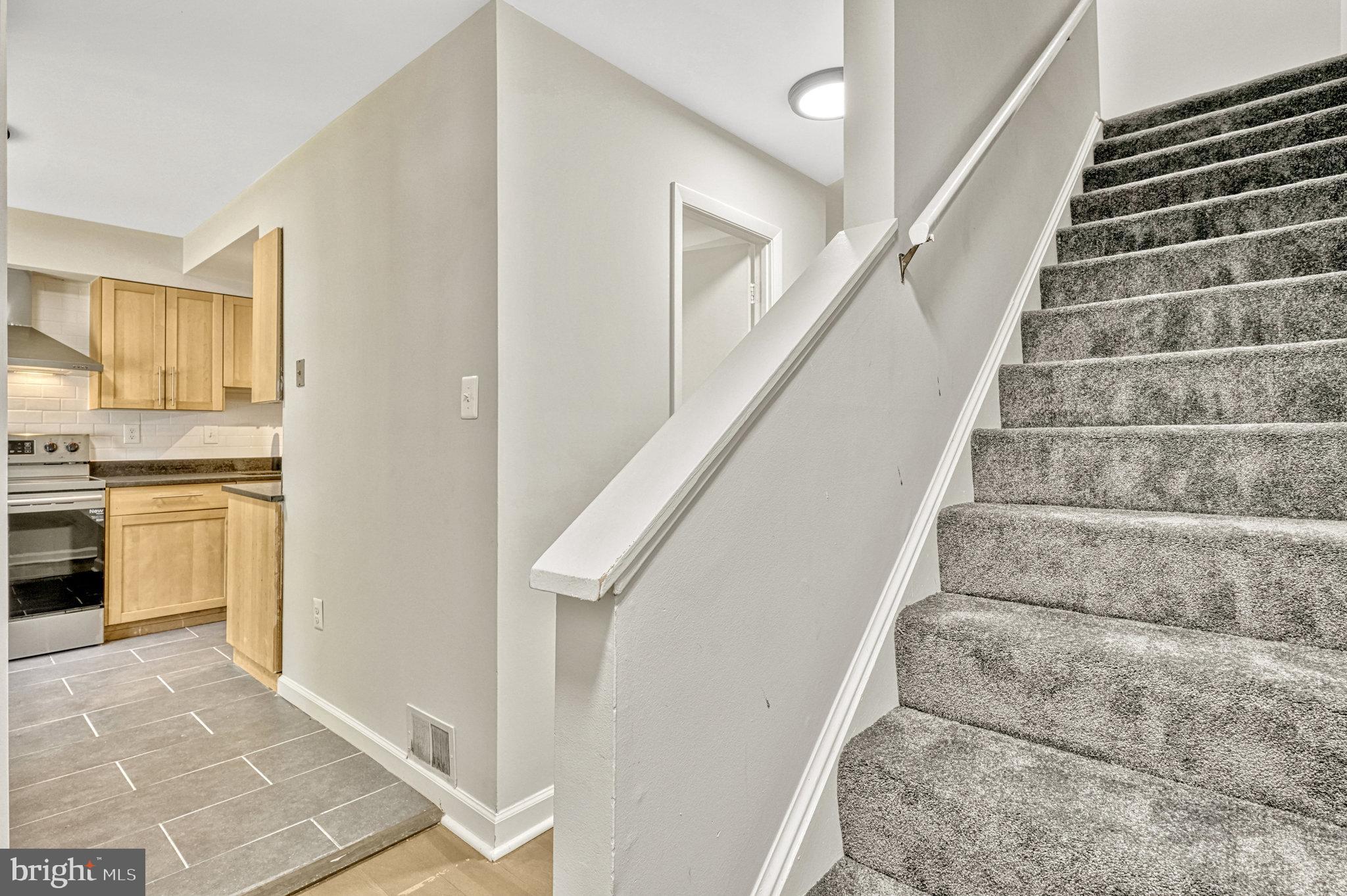 6454 BLARNEY STONE CT