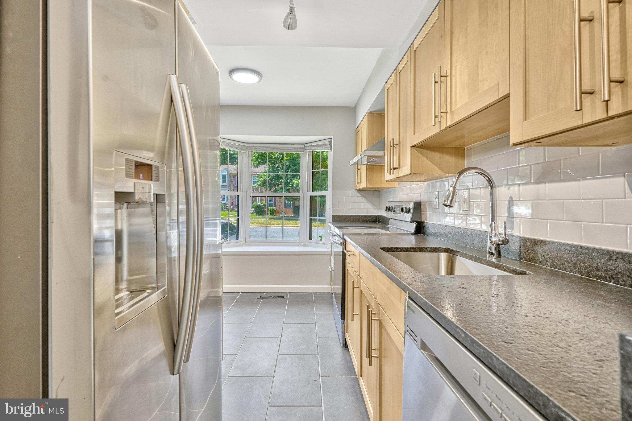 6454 BLARNEY STONE CT