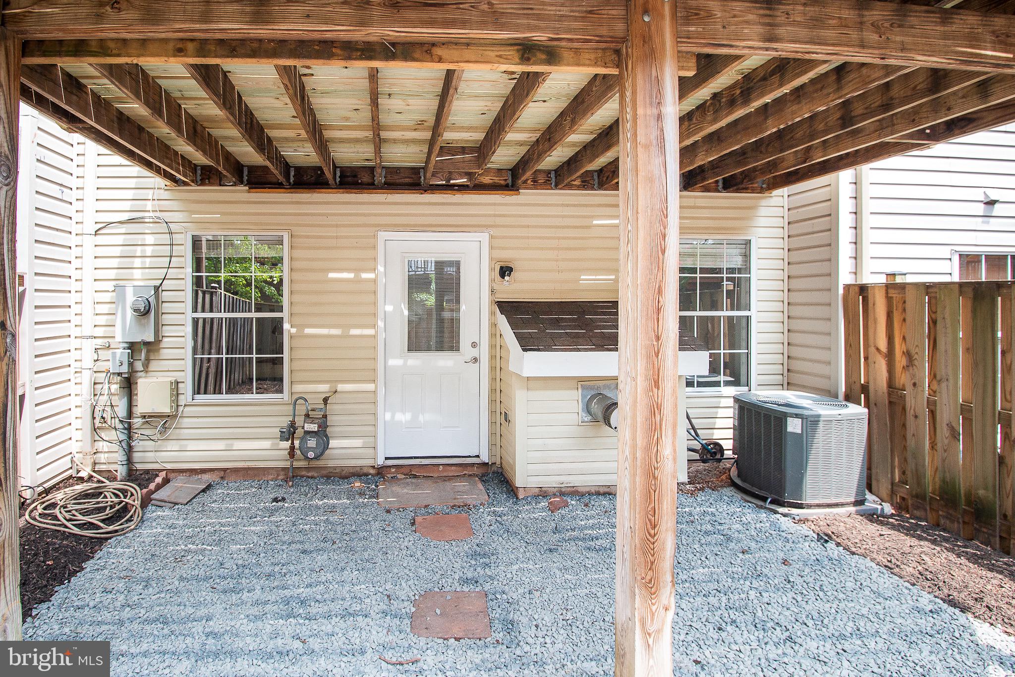 14627 Flower Hill Dr