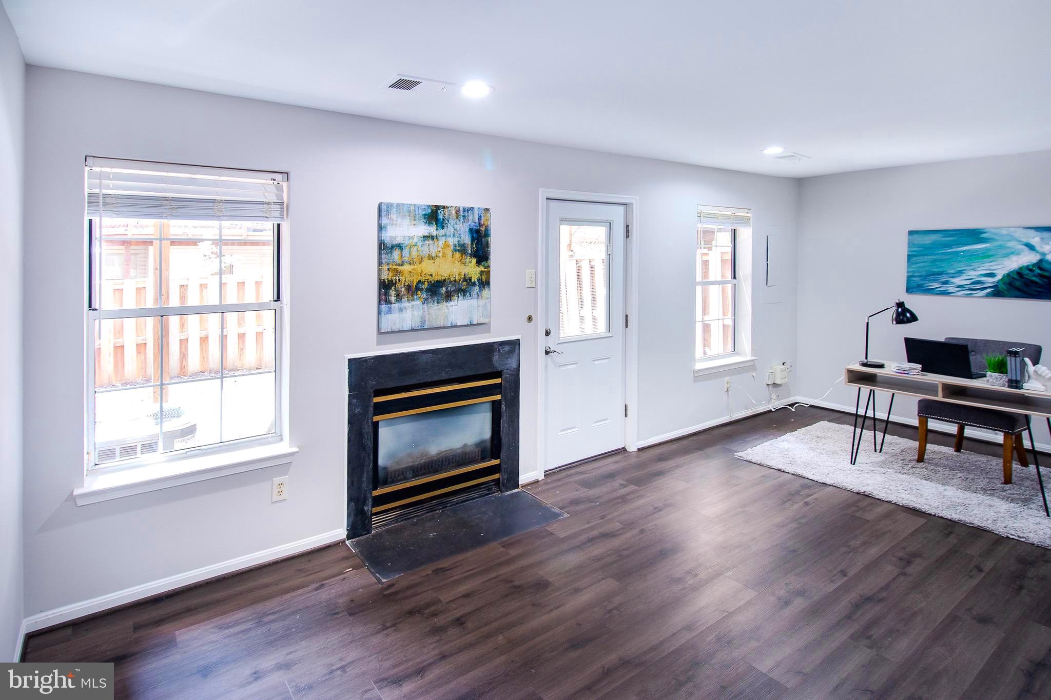 14627 Flower Hill Dr