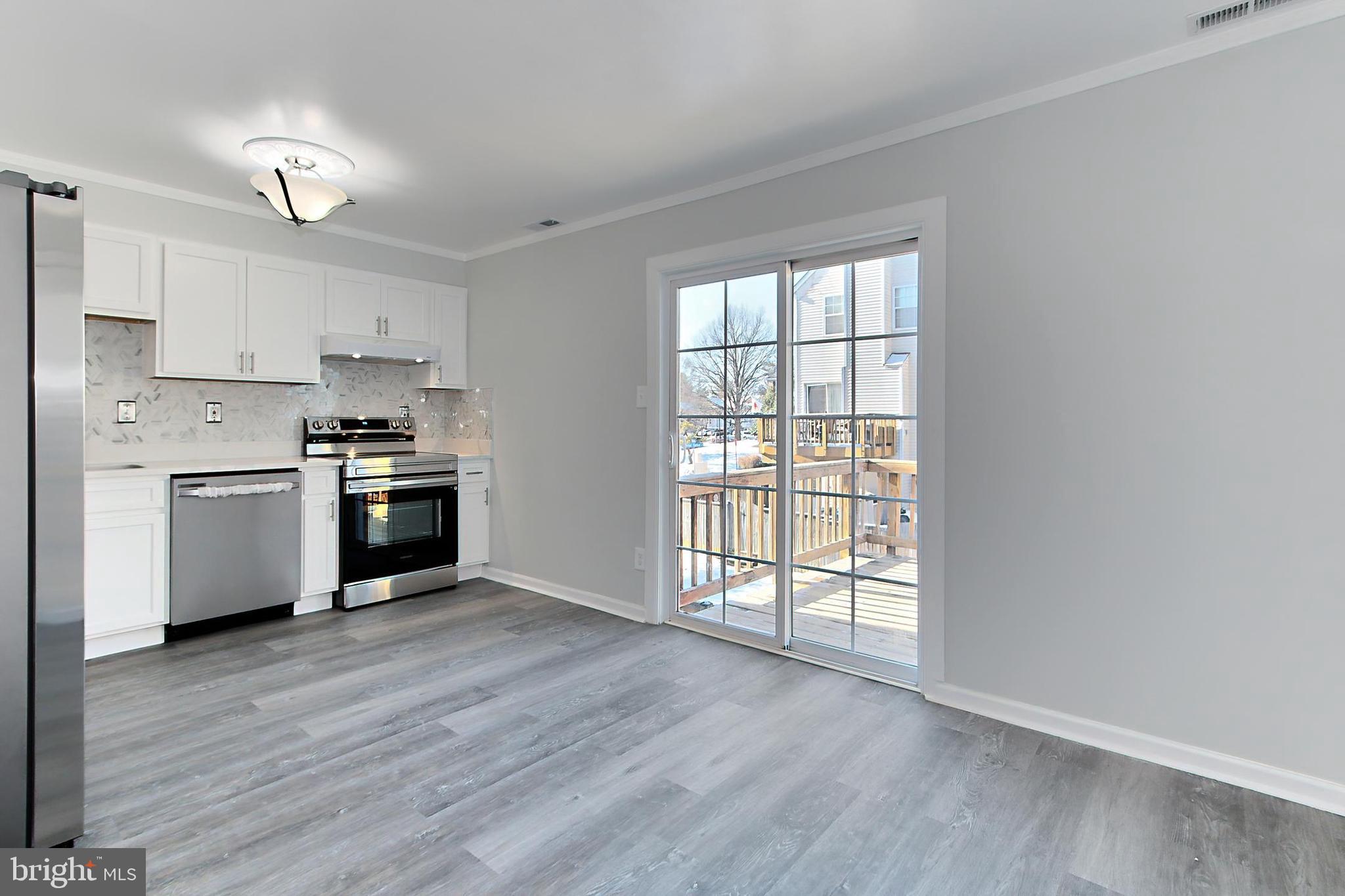 4112 Weeping Willow Ct #131b