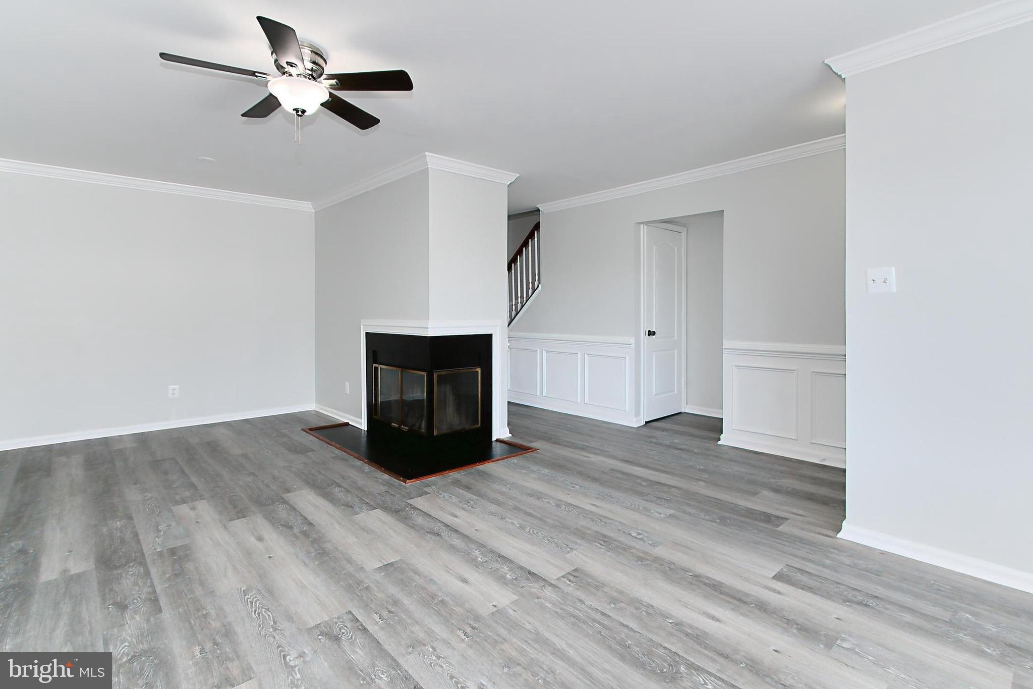 4112 Weeping Willow Ct #131b