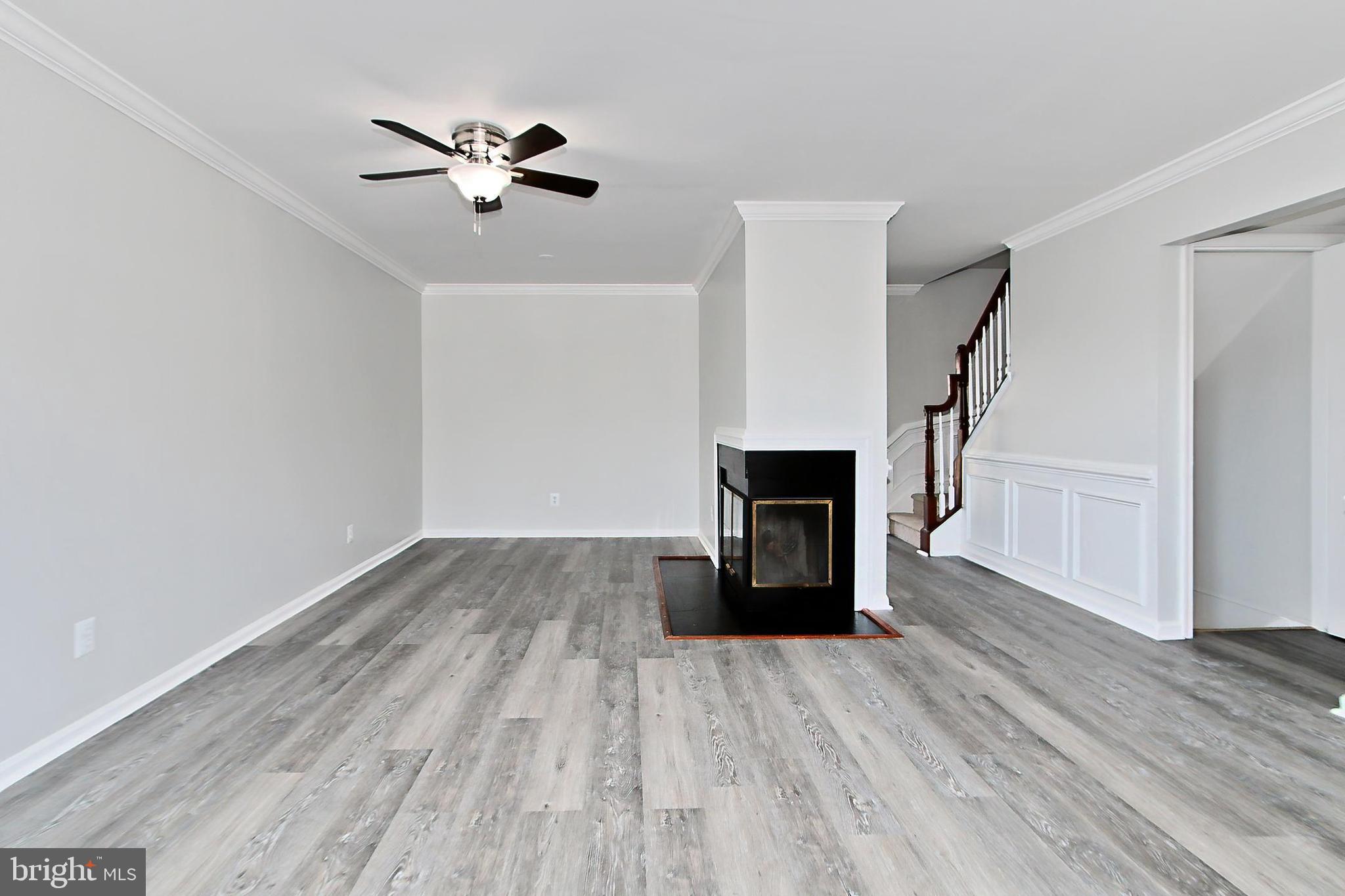 4112 Weeping Willow Ct #131b