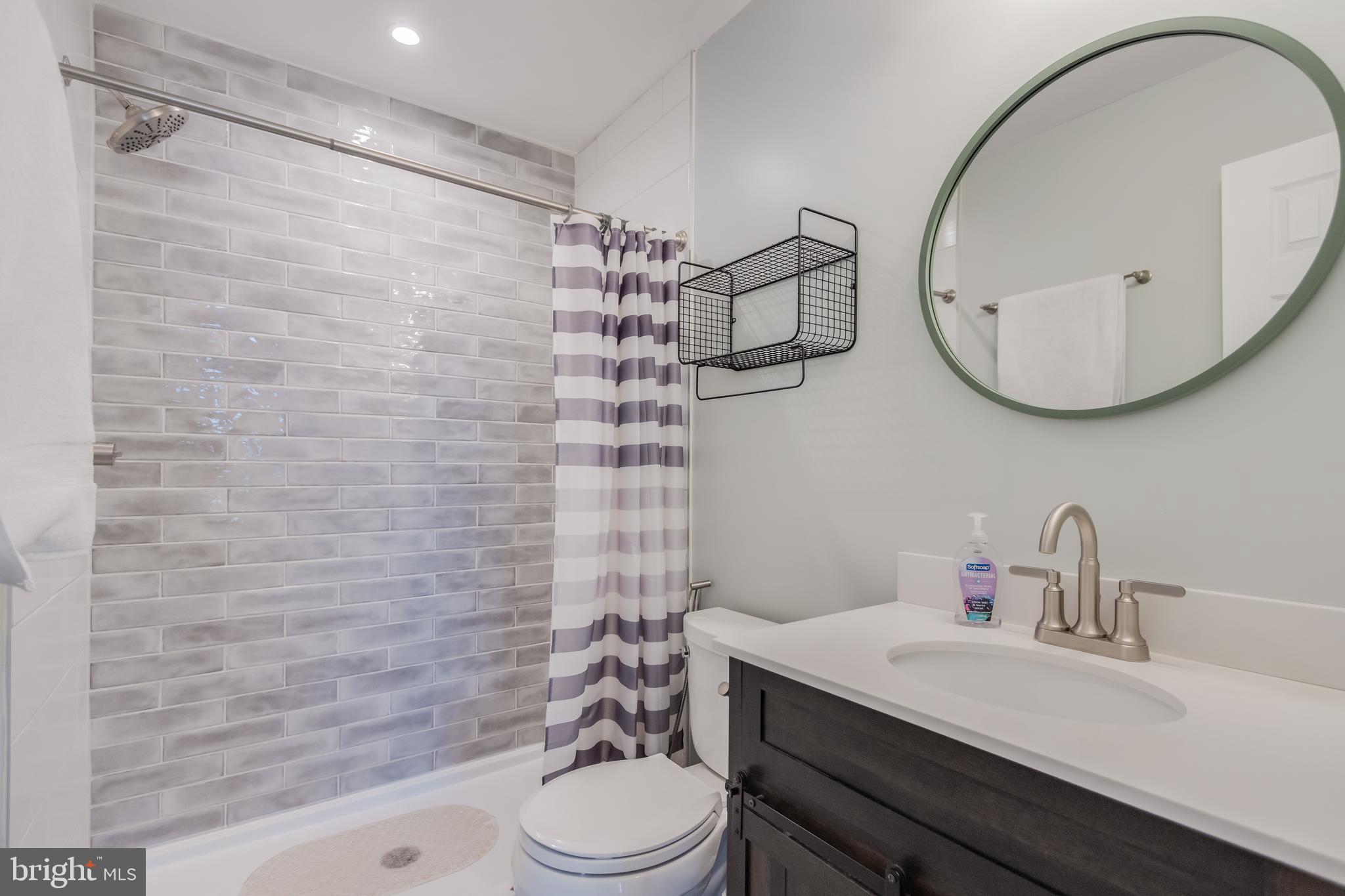 14725 Grobie Pond Ln