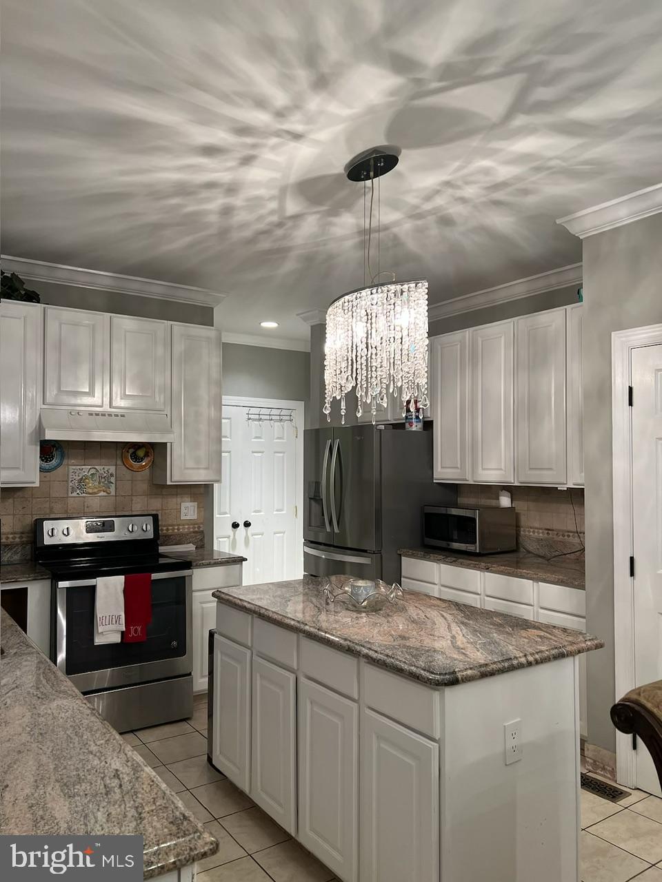 8808 Copper Leaf Way