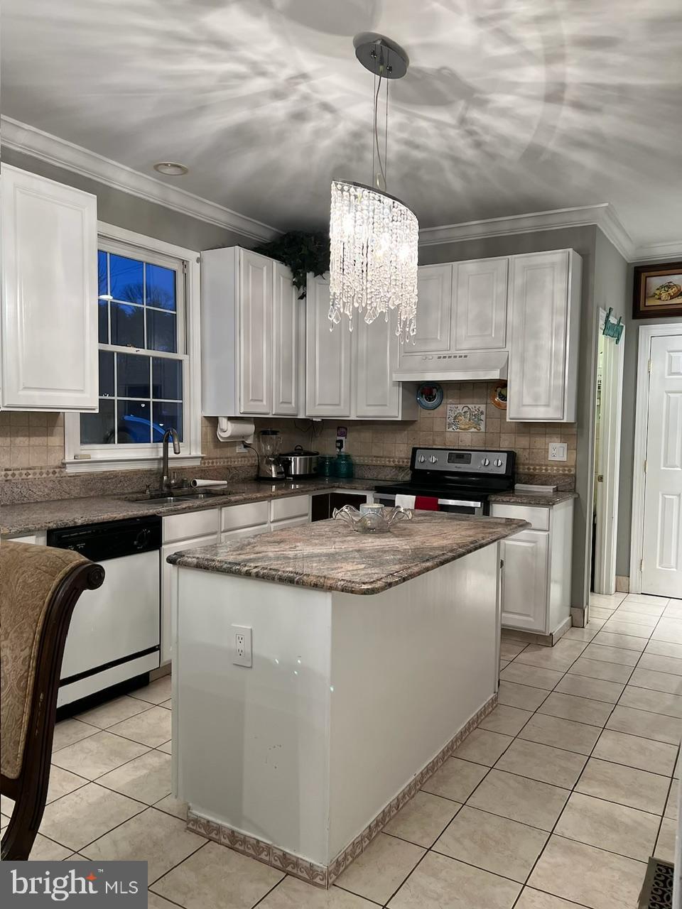 8808 Copper Leaf Way