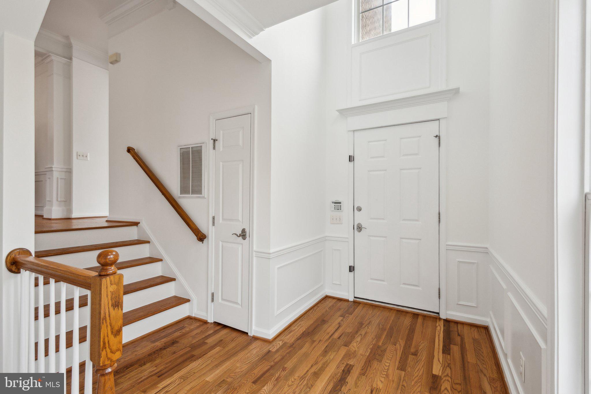 6150 Manchester Park Cir