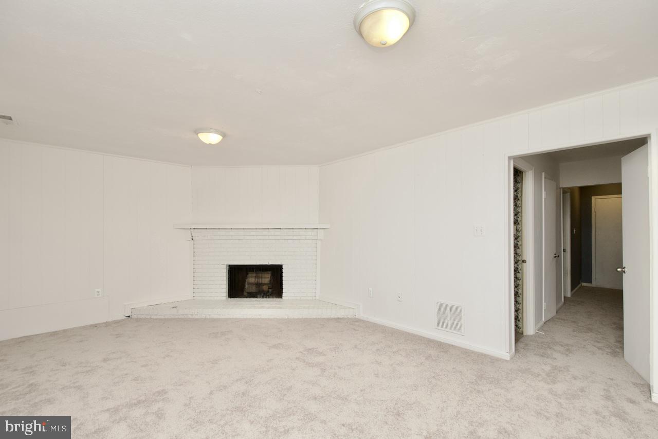 8603 Burling Wood Dr