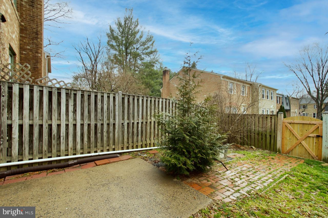 8603 Burling Wood Dr