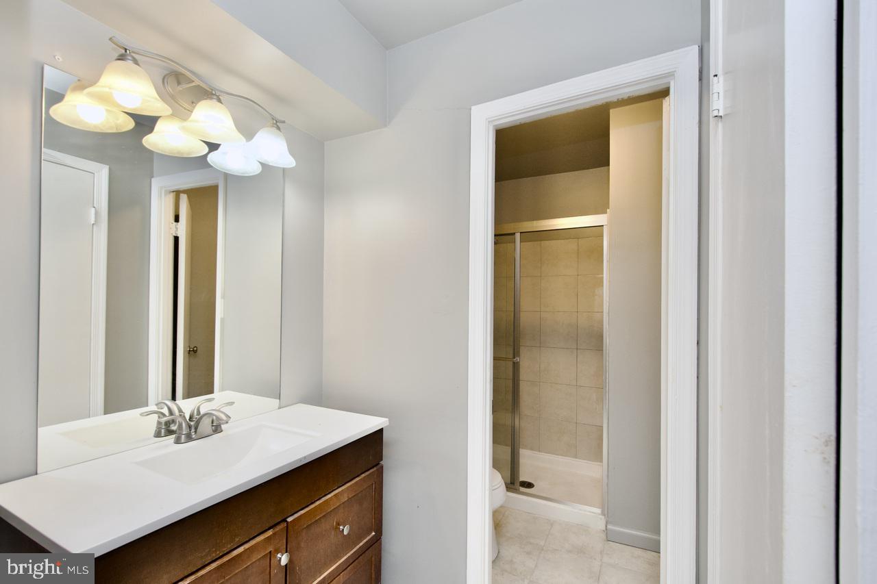 8603 Burling Wood Dr