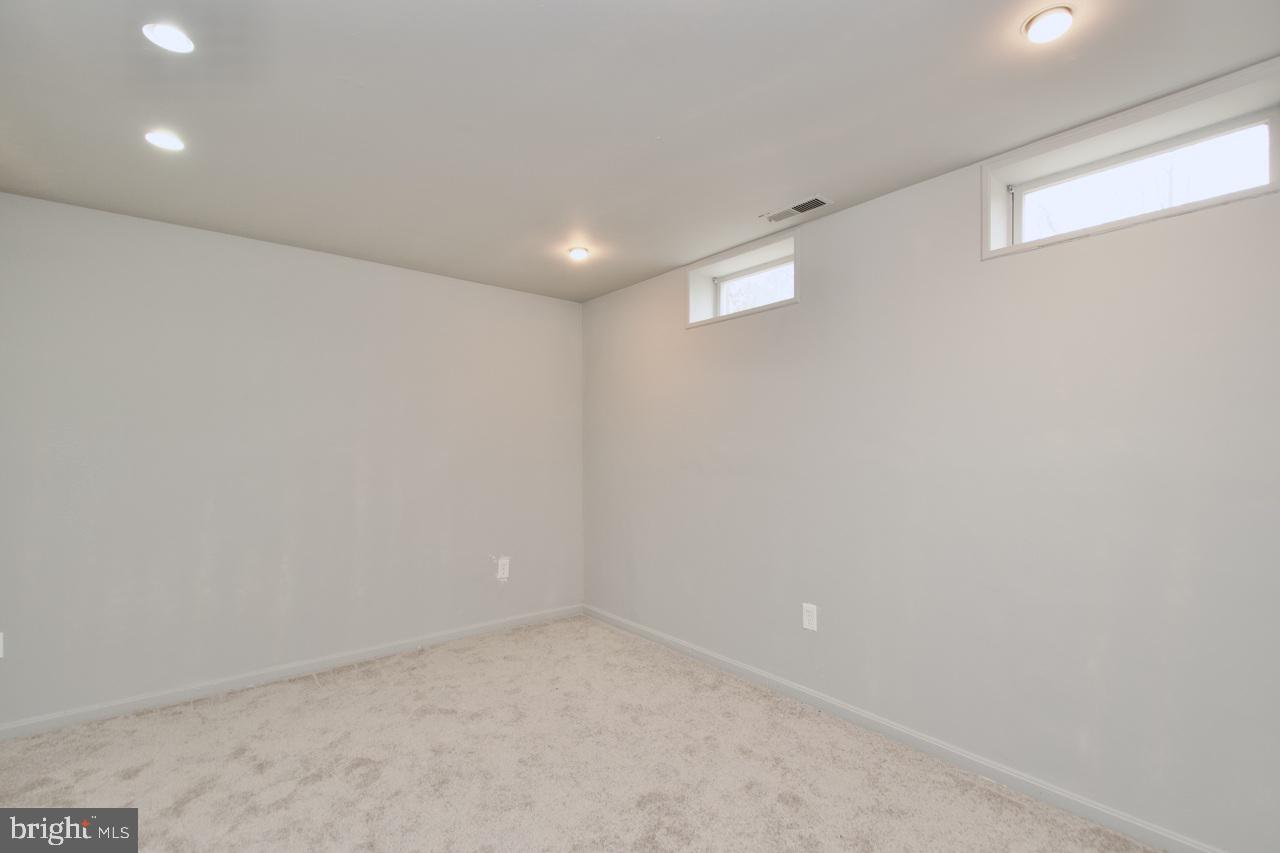 8603 Burling Wood Dr