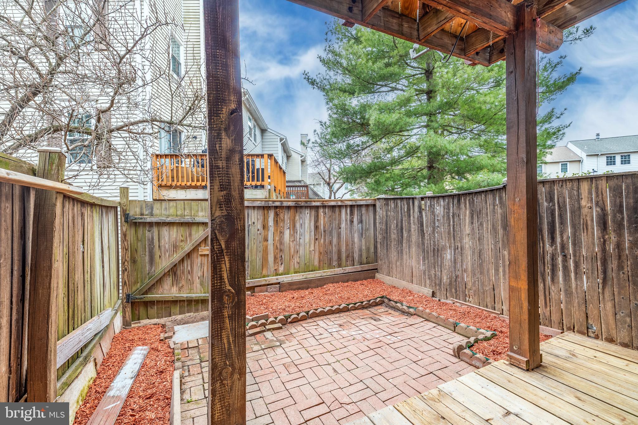 13725 Autumn Vale Ct #23d