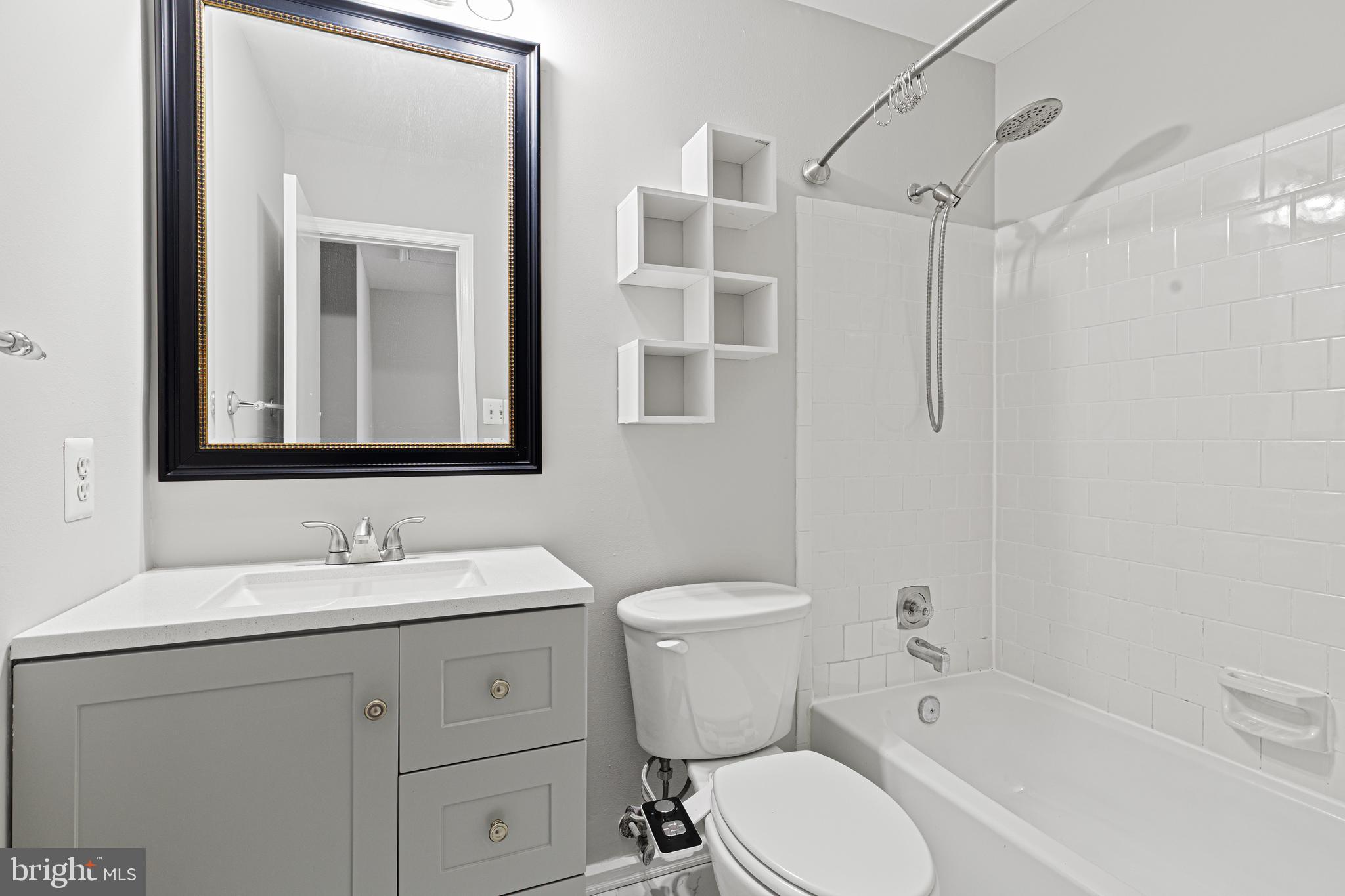 13725 Autumn Vale Ct #23d