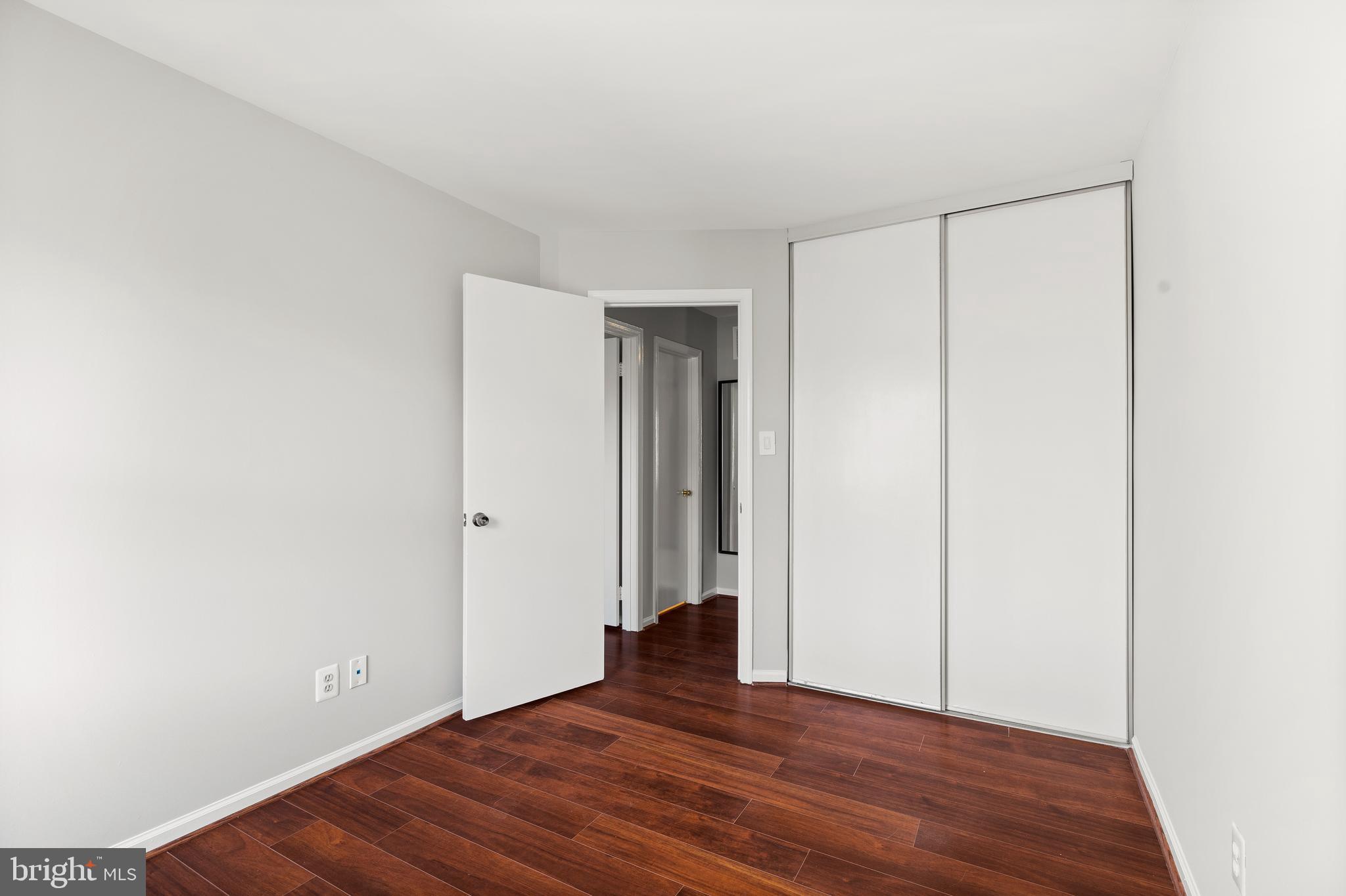 13725 Autumn Vale Ct #23d