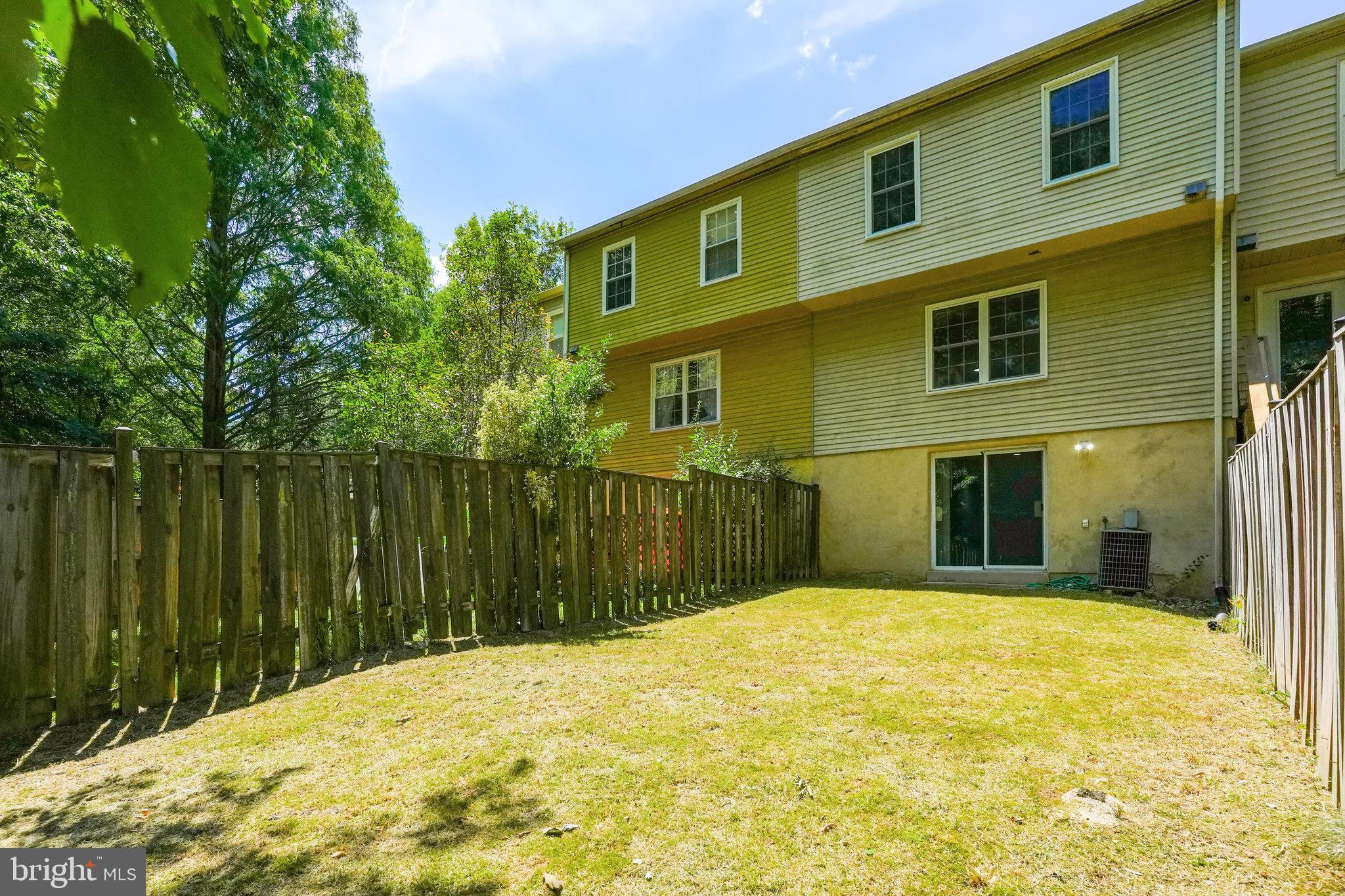 6454 BLARNEY STONE CT