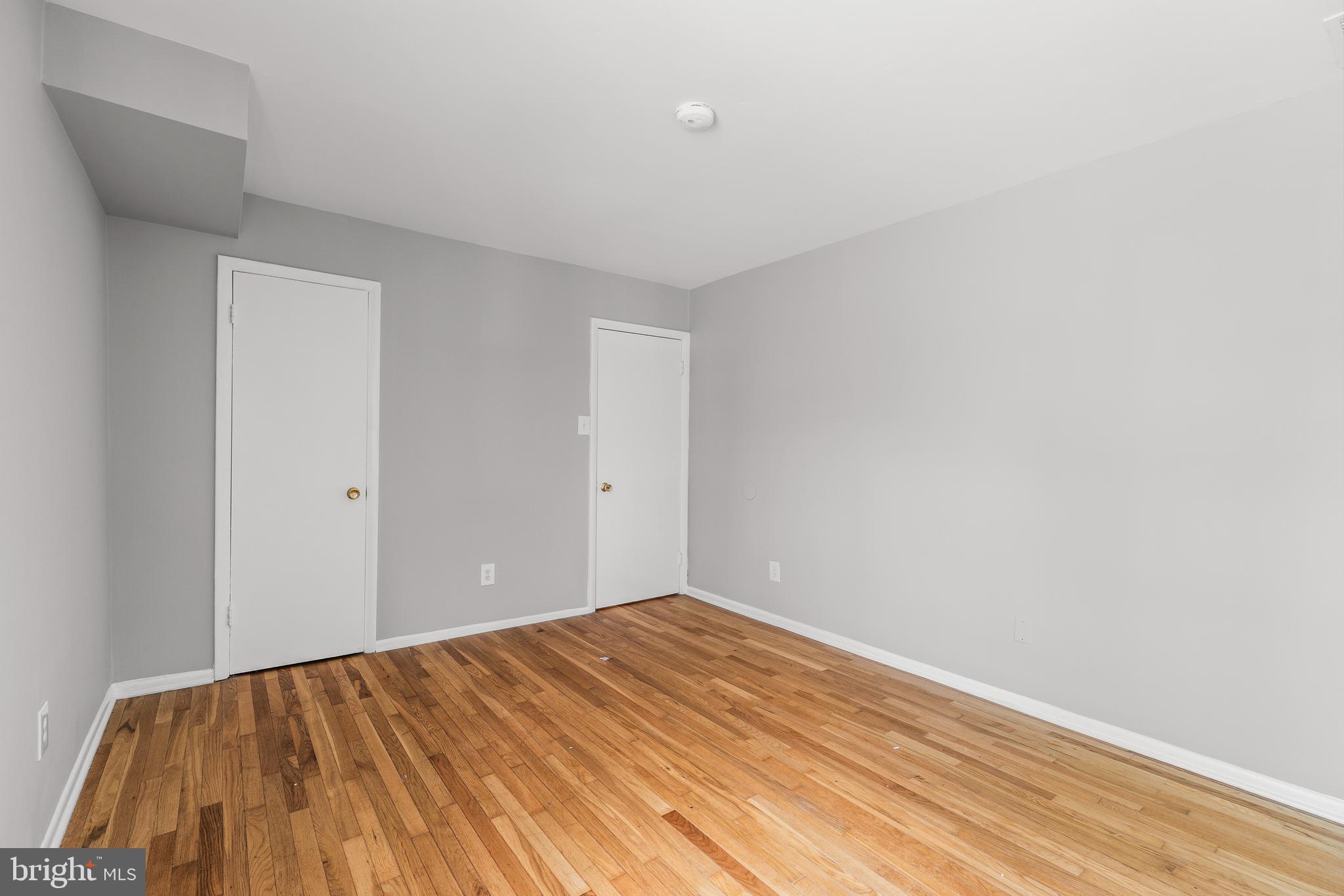 3328 Woodburn Village Dr #23