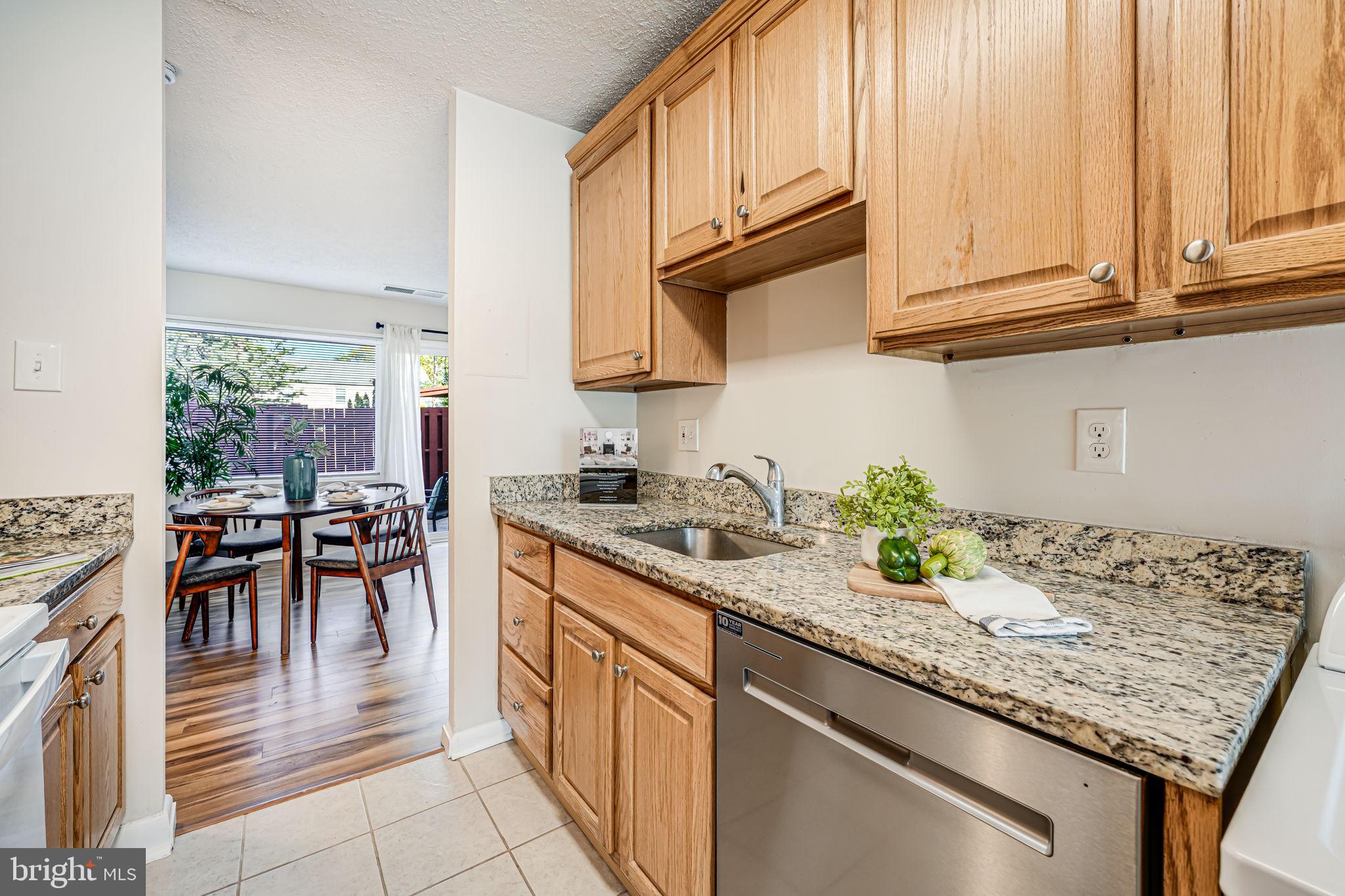 1222 Magnolia Ln