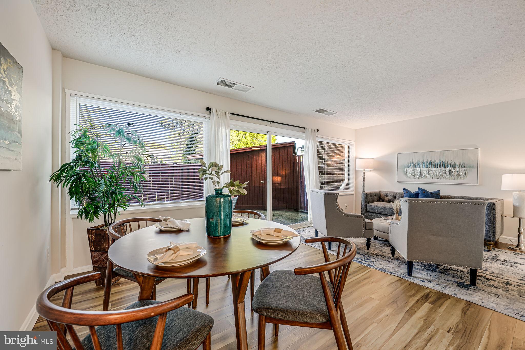 1222 Magnolia Ln