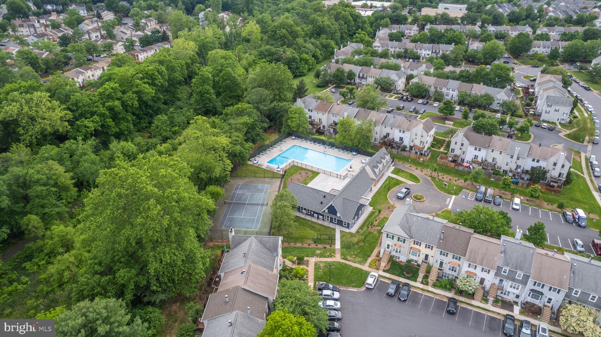 4038 SPRING RUN COURT 7A