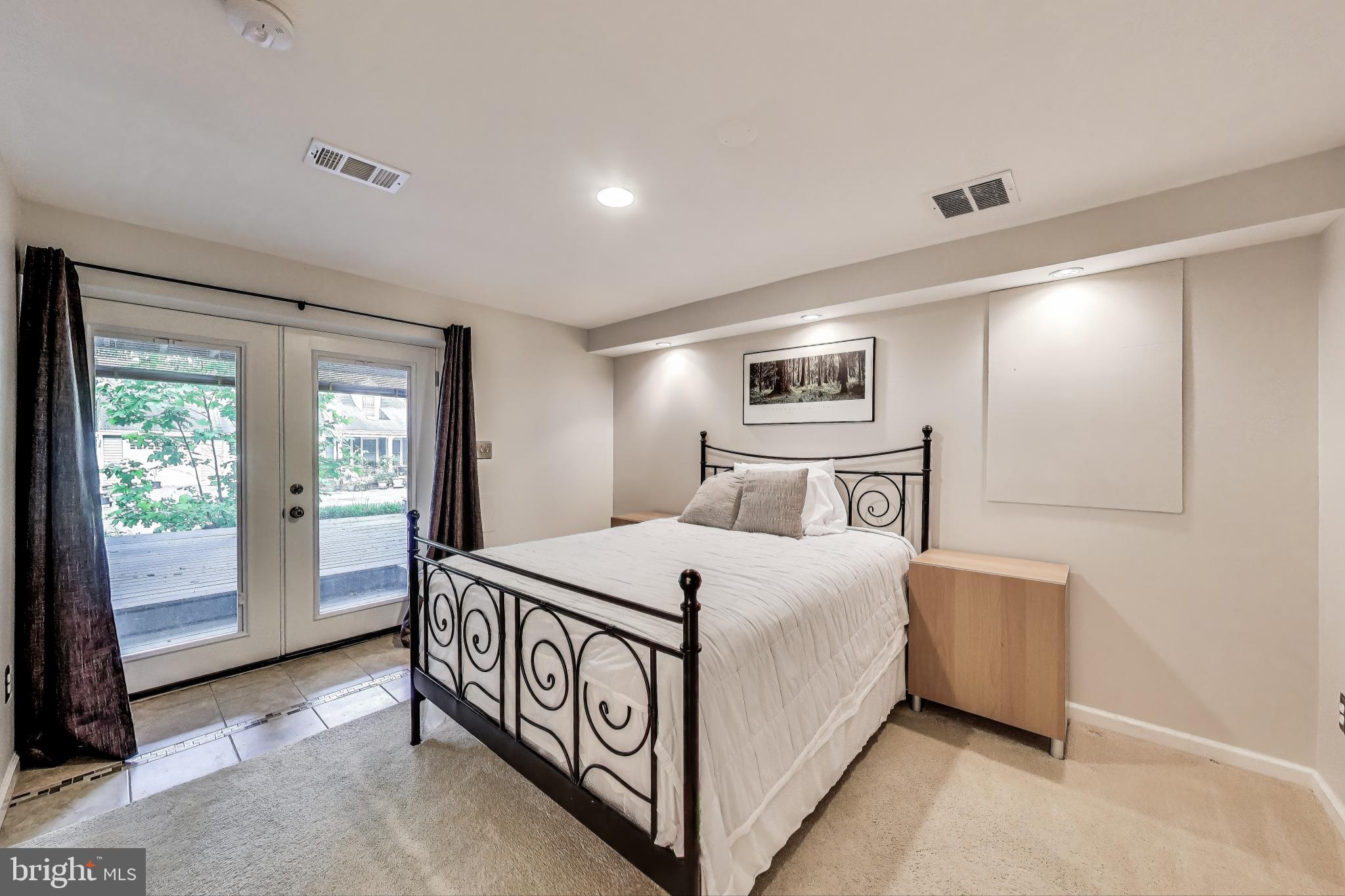 12209 Rowan Tree Dr